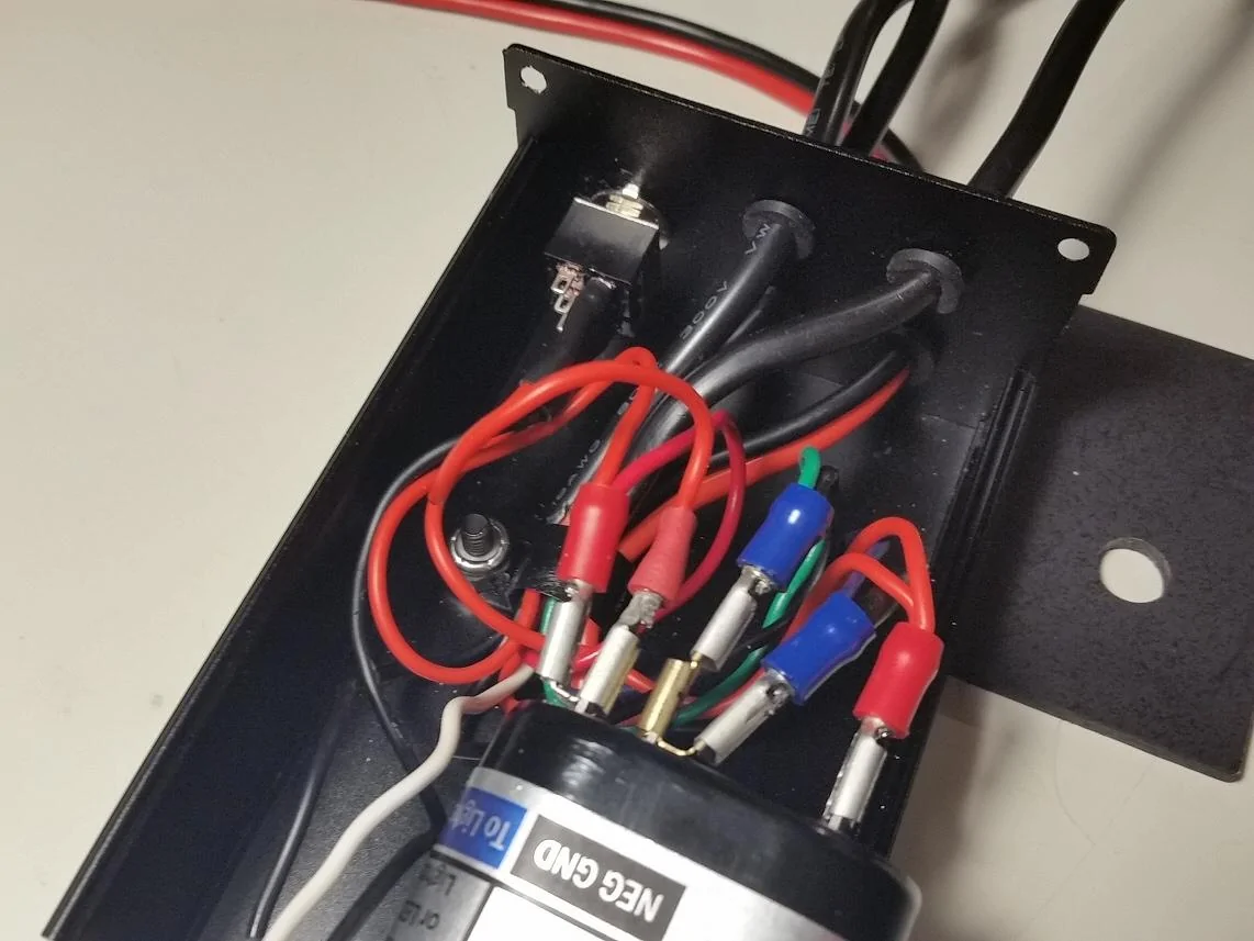 Jeep Wrangler JL DIY: Hardtop Interior LED Lights For Cargo Illumination During Tailgating / Camping Dimmer_7