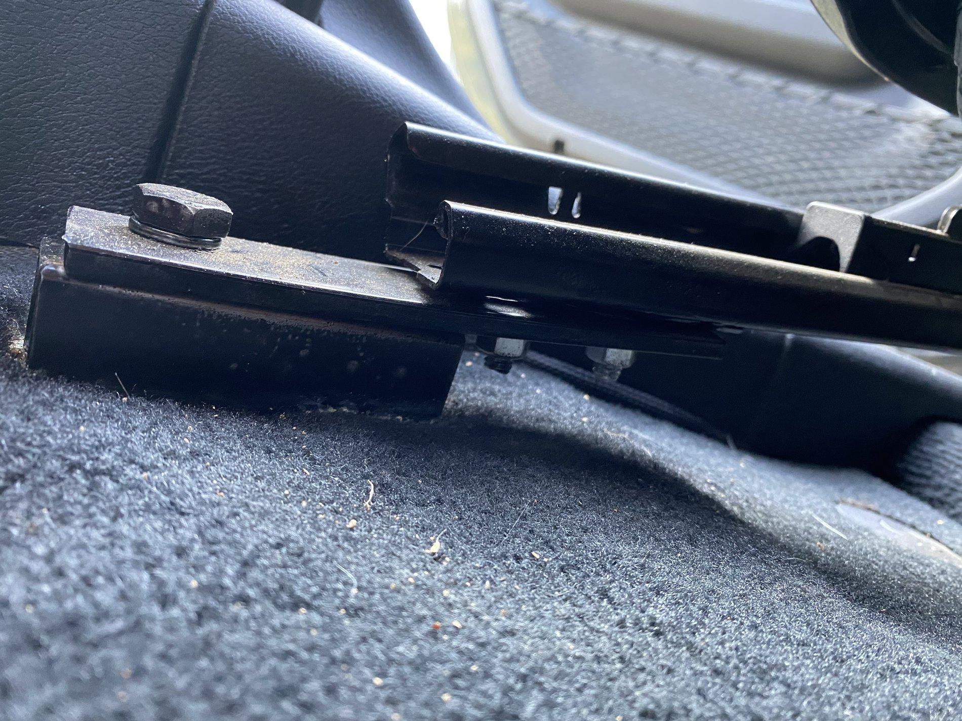 Jeep Wrangler JL Big or Tall JL seat bracket needed 37FC7A42-15D1-41D2-98EB-28E770ECF327