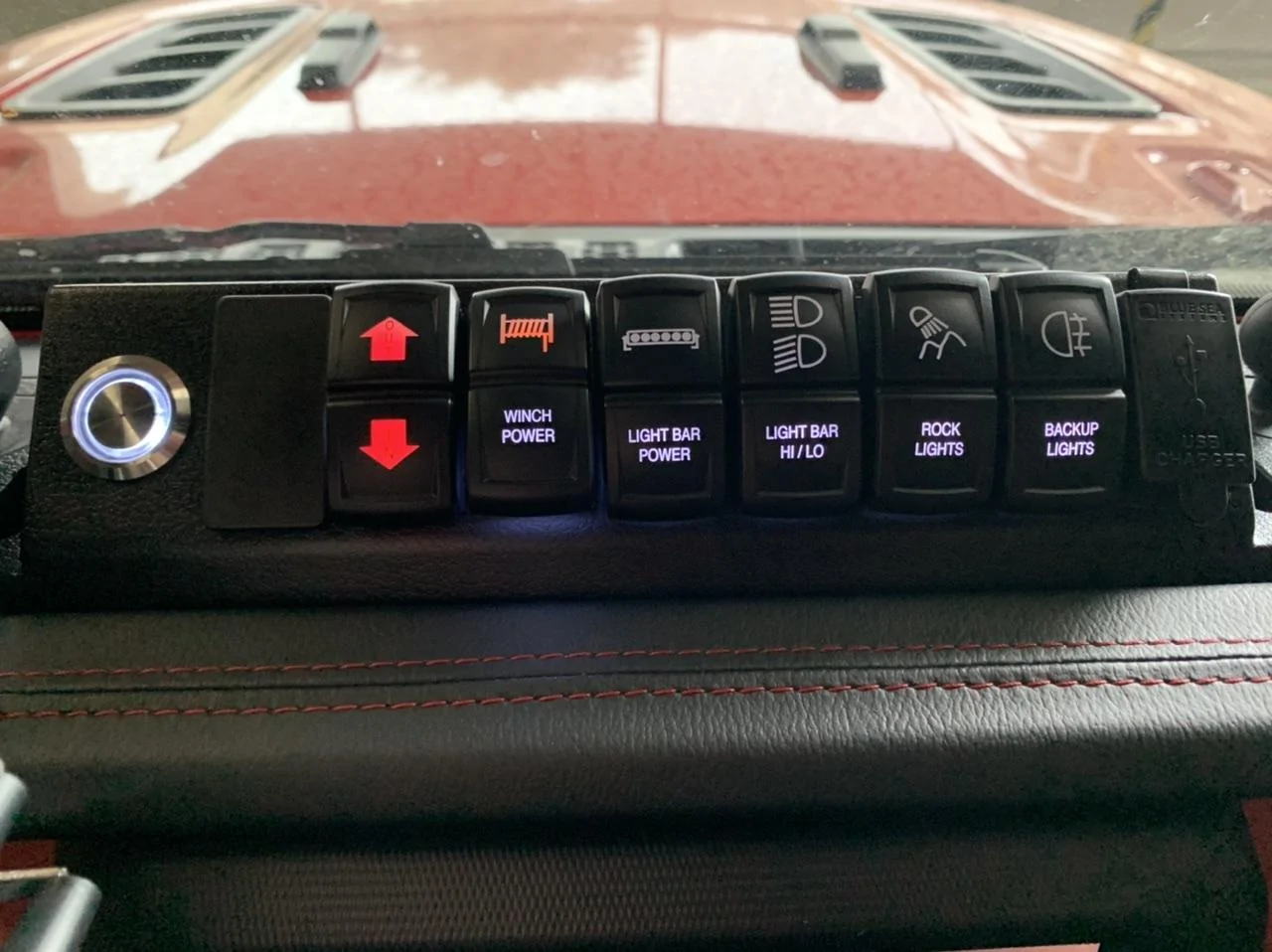 Jeep Wrangler JL In cab winch controls 9C8ABEE3-5717-41DB-8337-A75FB775C0A0
