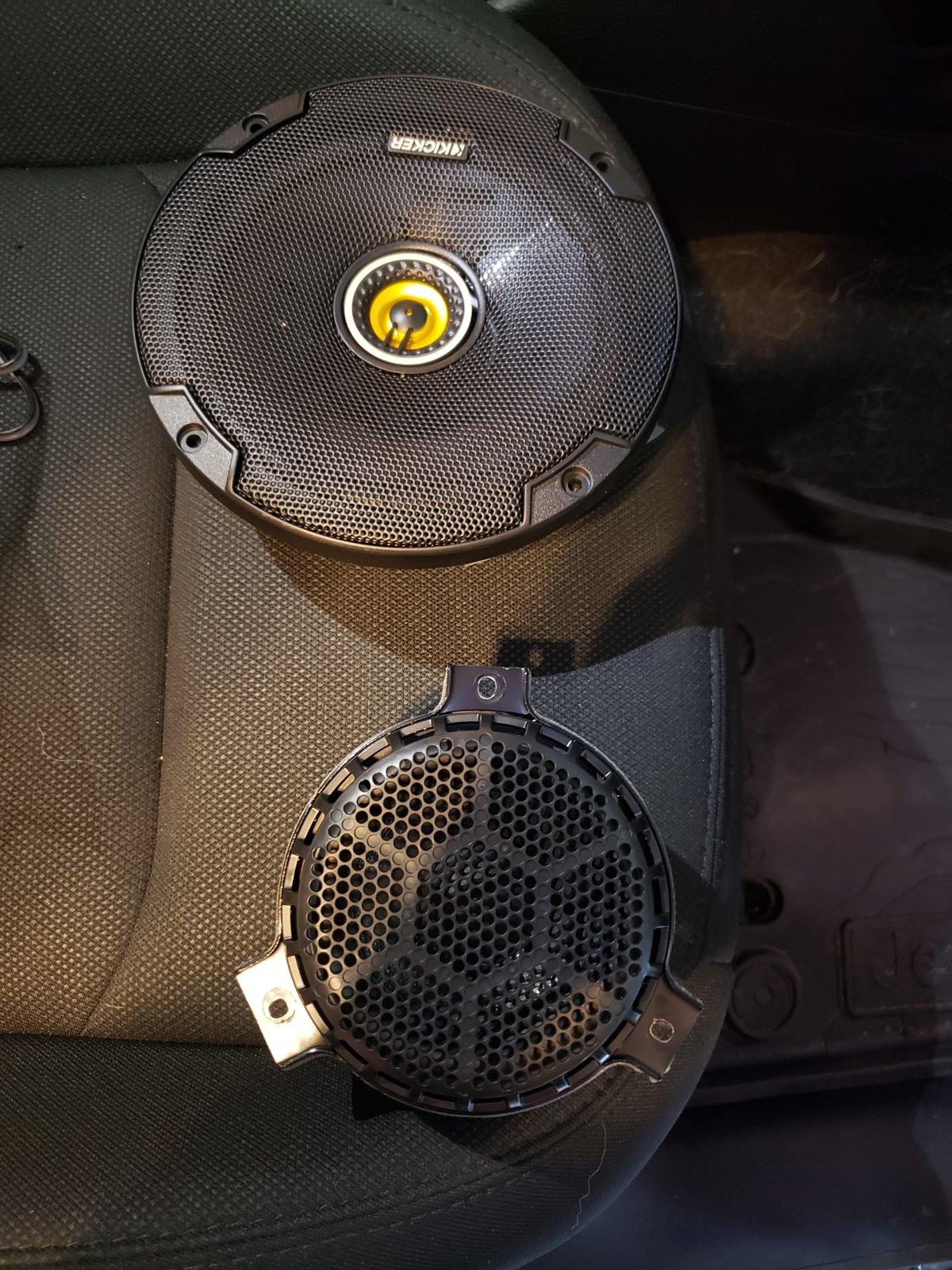 Jeep Wrangler JL Improving stock Audio 20200518_185542