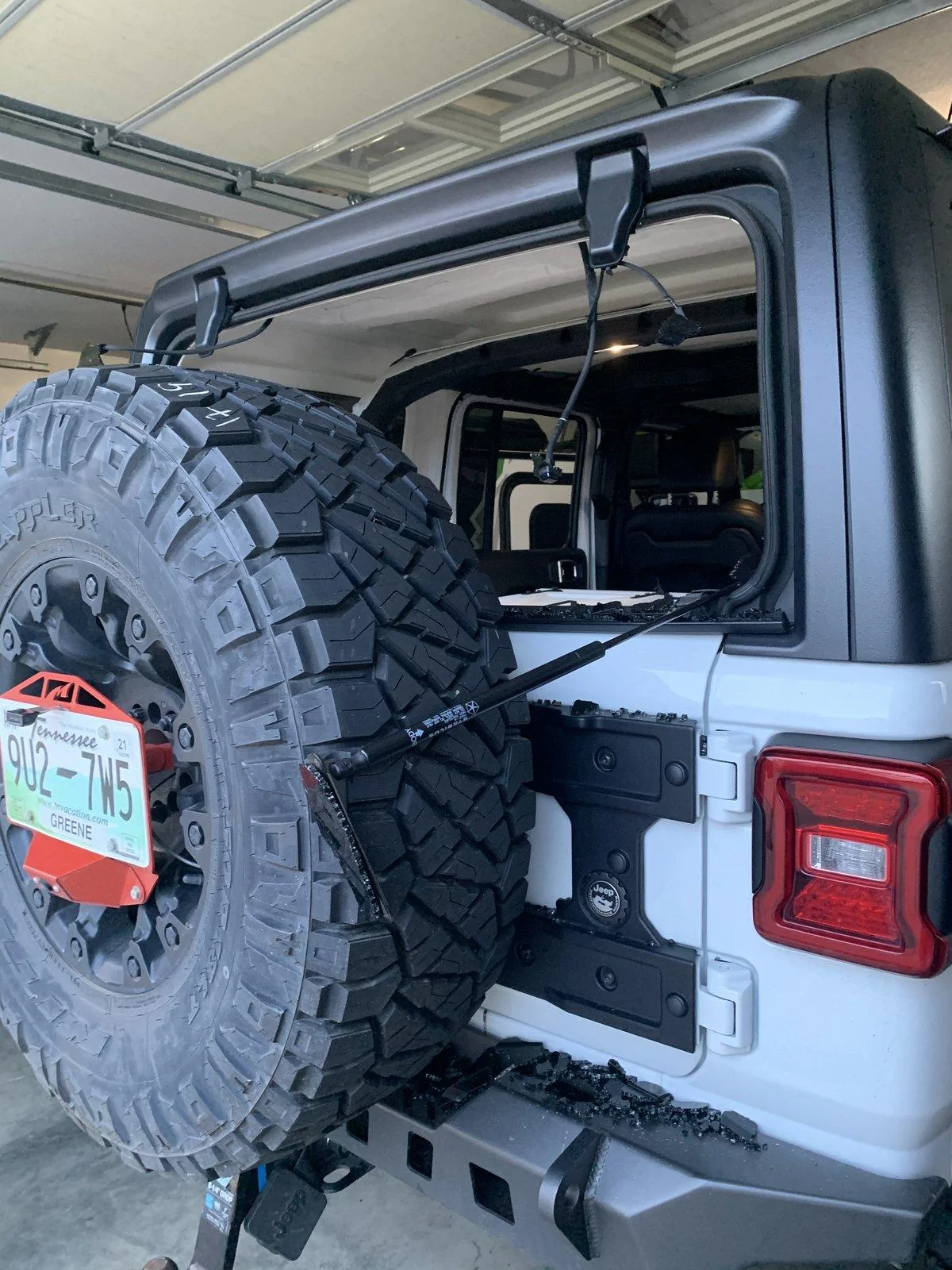 Jeep Wrangler JL JLU Rubi Rear Window Implosion! 3400EA57-41D0-4F93-8318-092266863646