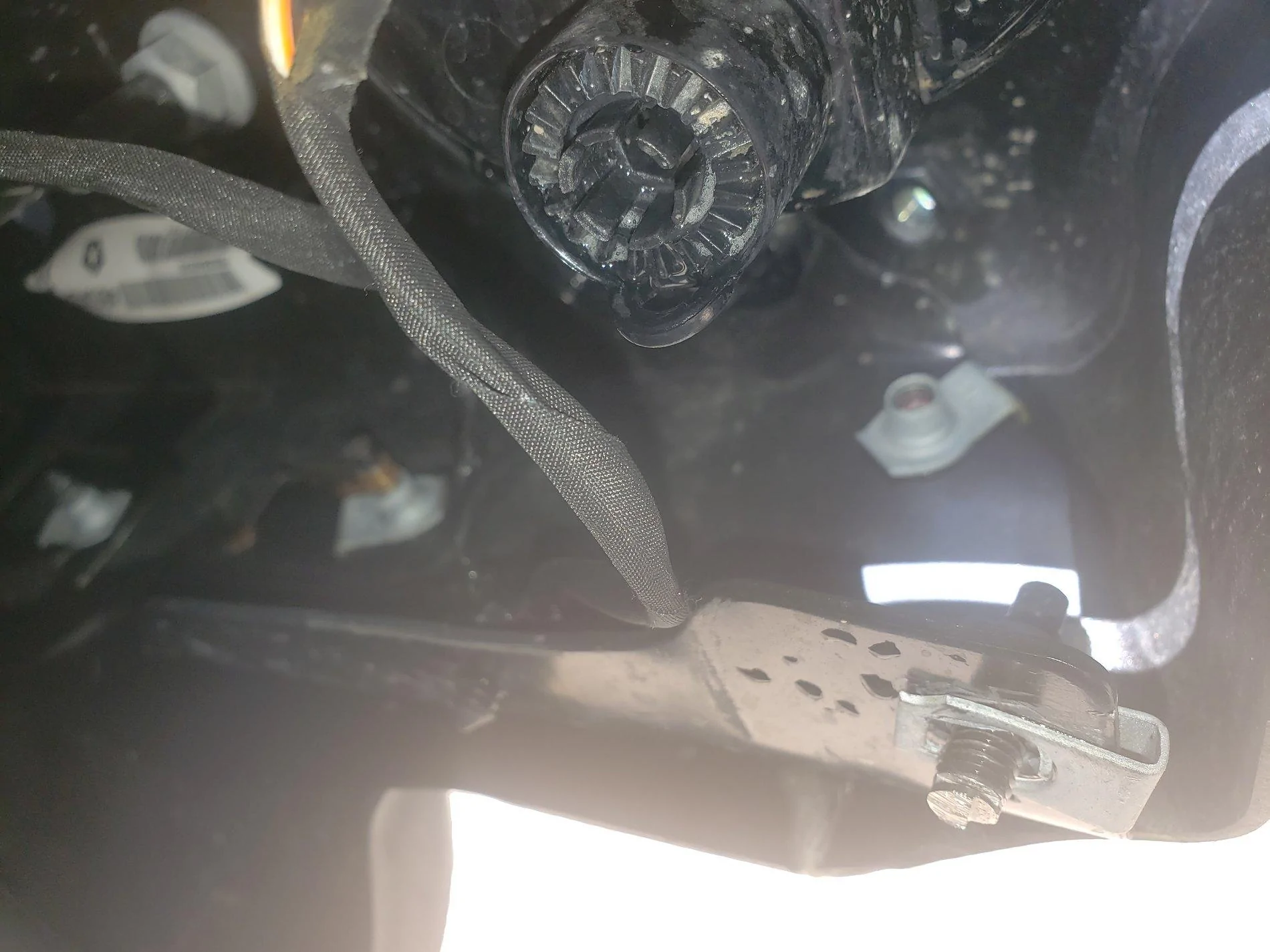 Jeep Wrangler JL Factory Steel Bumper warning 20200621_103703