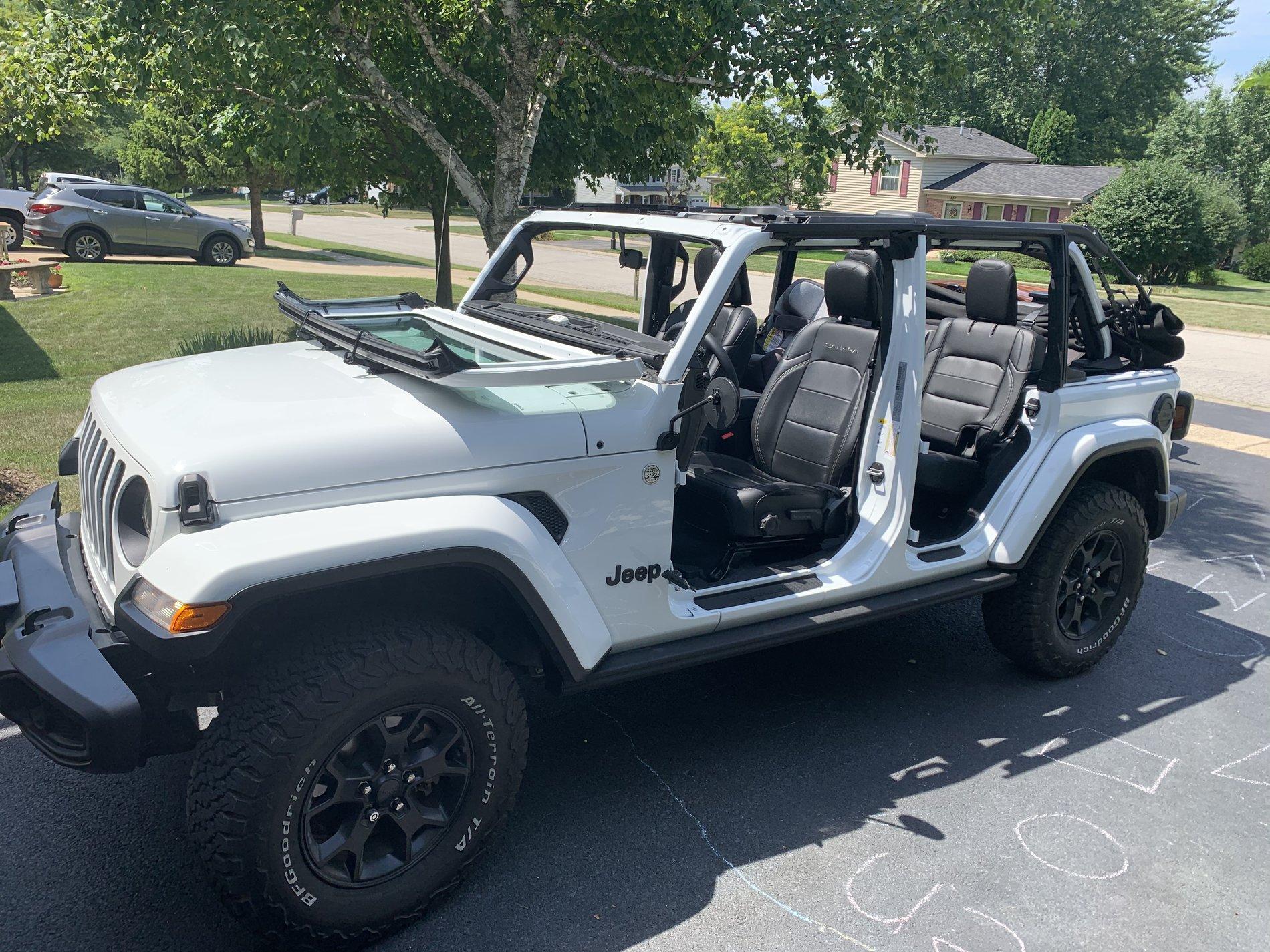 Jeep Wrangler JL Anyone Running With Windshield Down 598E7D4A-0CFB-4919-8F4C-3FF8AC1CCC73