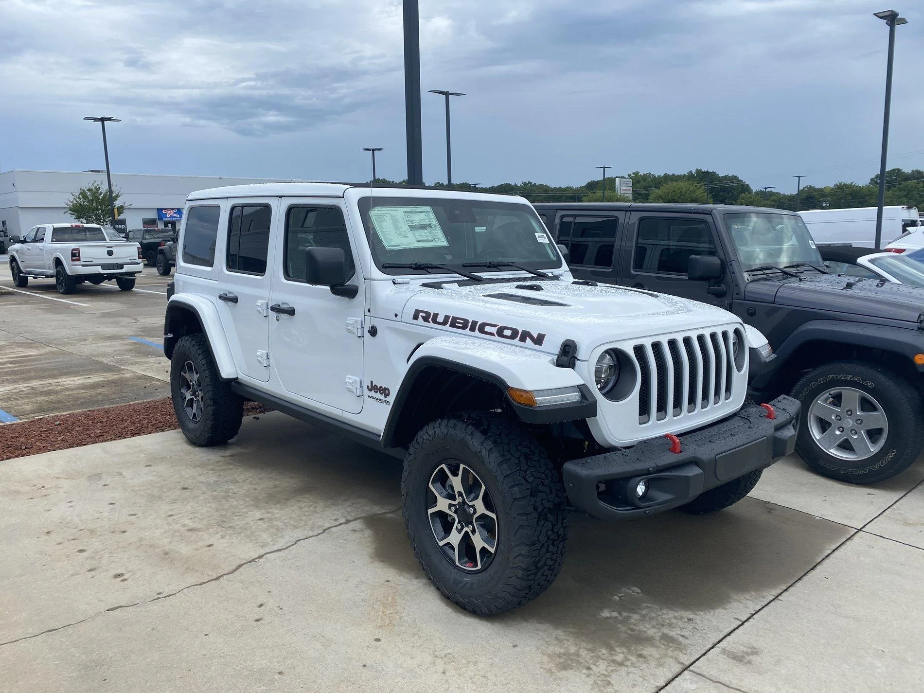 Jeep Wrangler JL Finally! 44BFCAA4-5C65-43B7-A09A-51FA468EC5A3