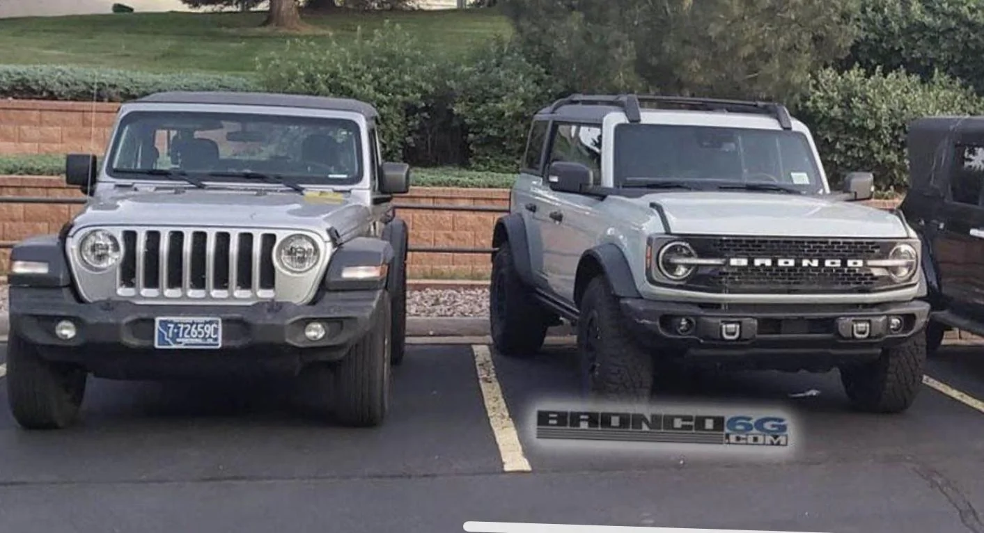 Jeep Wrangler JL Bronco vs Jeep Wrangler mega thread D542E070-8103-46BD-AD11-52848F98B35E