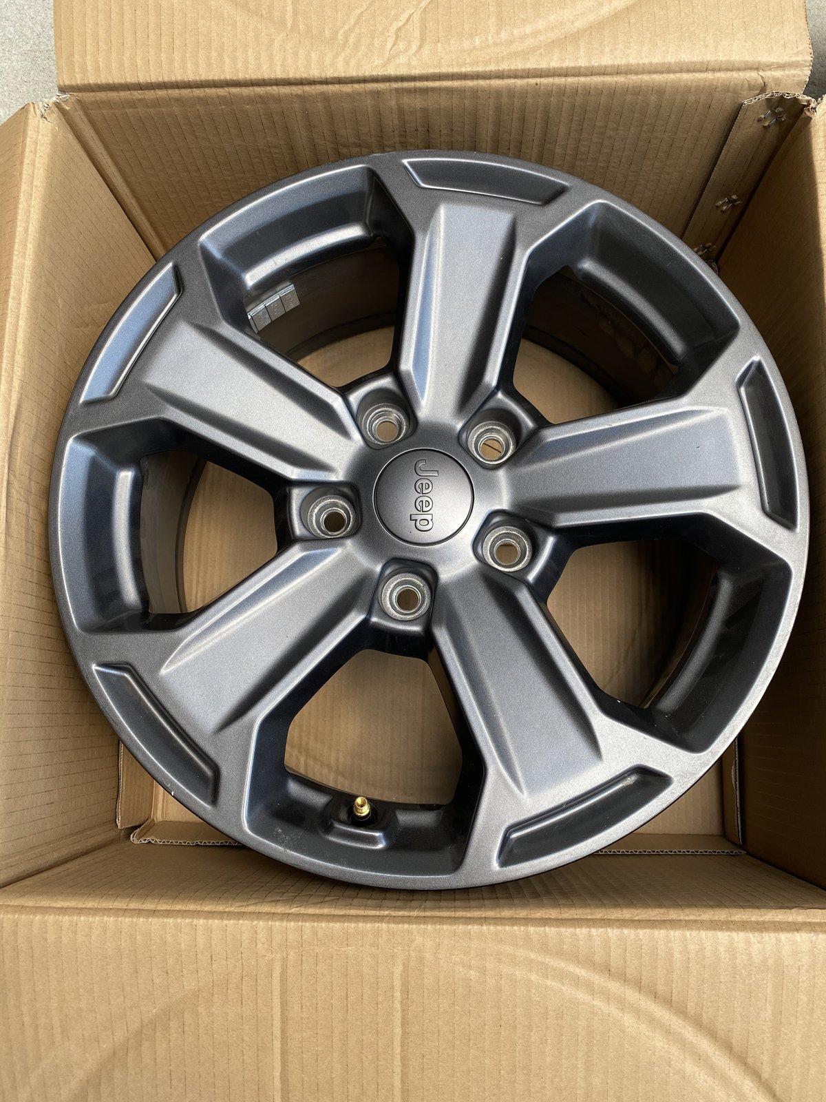 Jeep Wrangler JL 5 Rubicon Recon Wheels 3C9E82B1-78AE-45DC-85D9-62CF856DAAA1