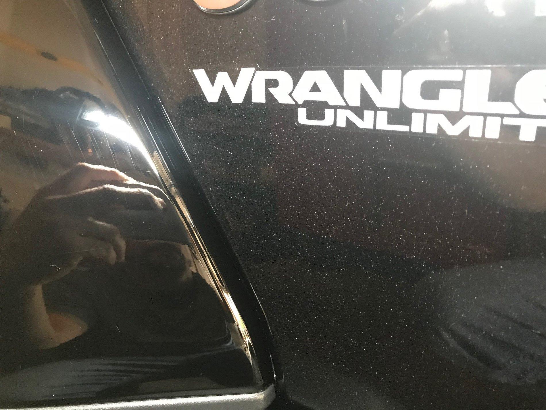 Jeep Wrangler JL Door hinge rock chips upload_2018-4-23_13-6-21