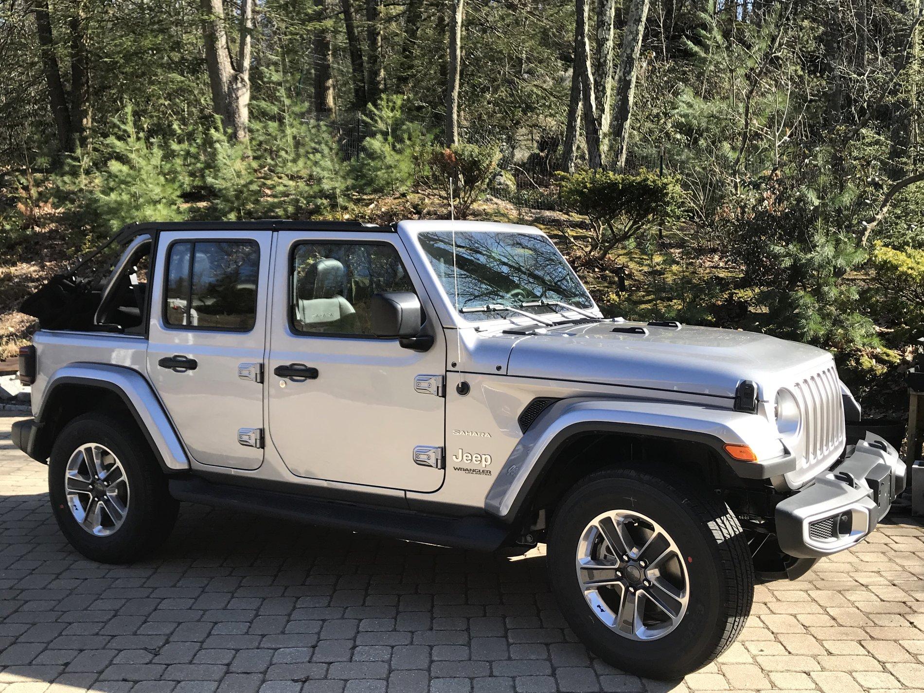 Jeep Wrangler JL CAN ANYONE HELP ME?? 7212942F-2C2A-437C-9FA8-E474B270DDBF