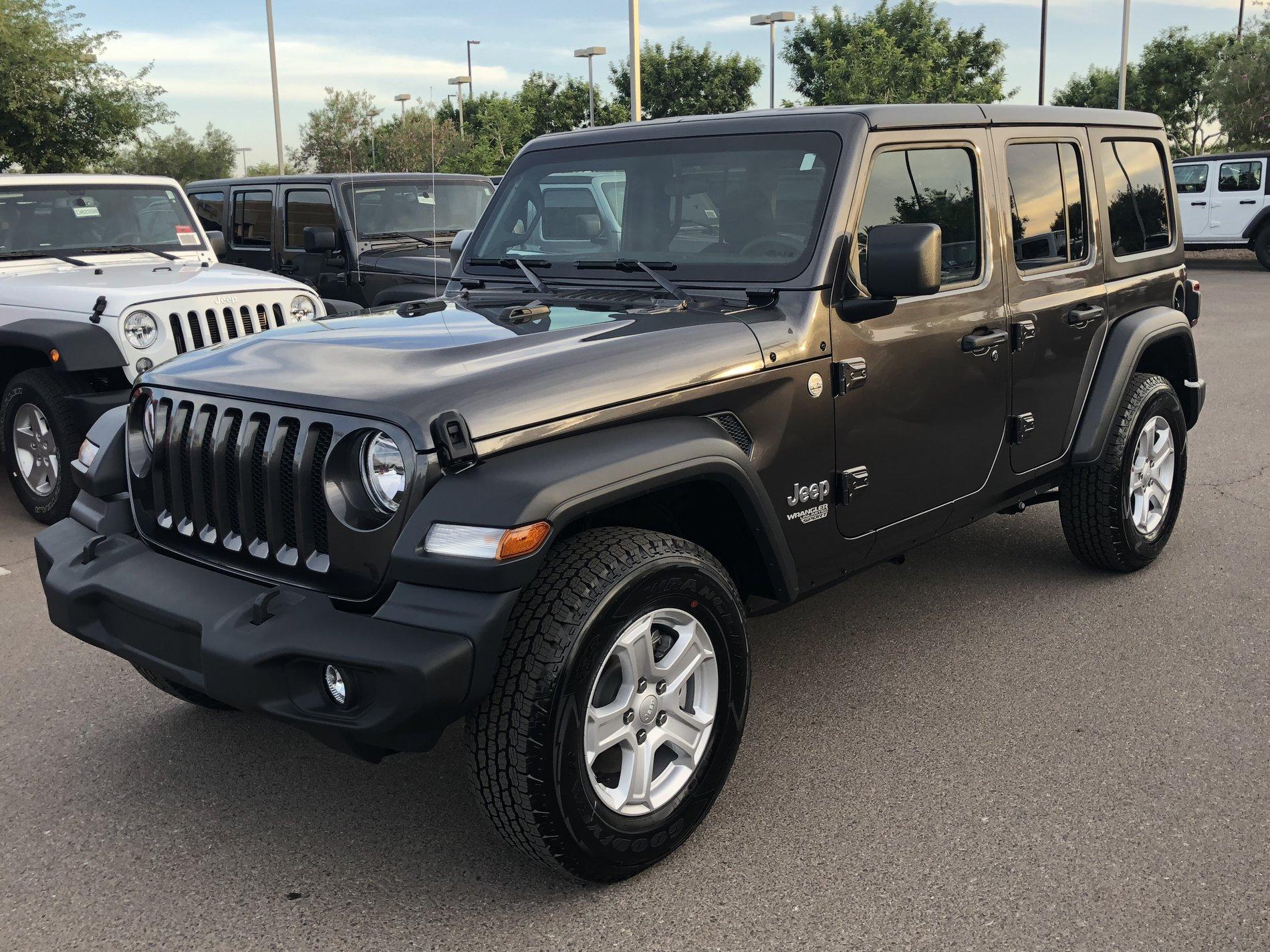 Jeep Wrangler JL ORDER TRACKING for your Jeep Wrangler 4FEE3624-B0BD-4261-94E0-0D7A5EA5FA85