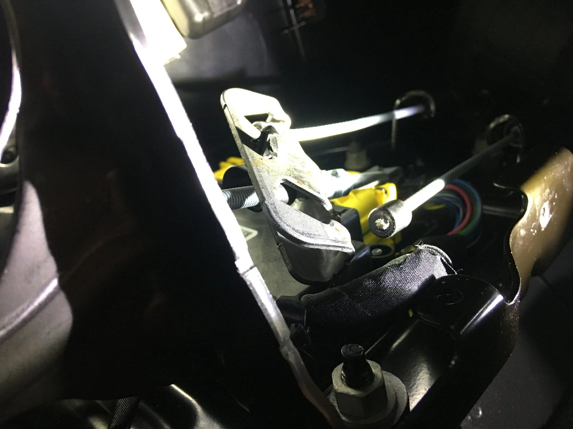 Jeep Wrangler JL Parking brake details PB