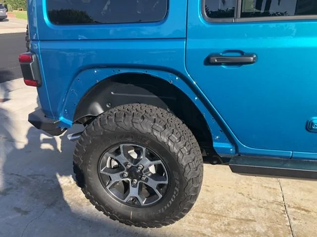 Jeep Wrangler JL Ds in a Bikini 813446F6-7FF8-46CA-AD1B-D686E9CF06C3
