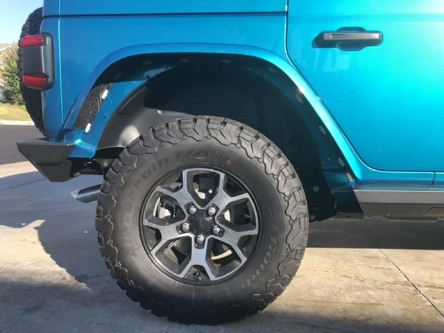 Jeep Wrangler JL Ds in a Bikini 22EE875D-52CF-4A62-AB15-A43EBD56A35B