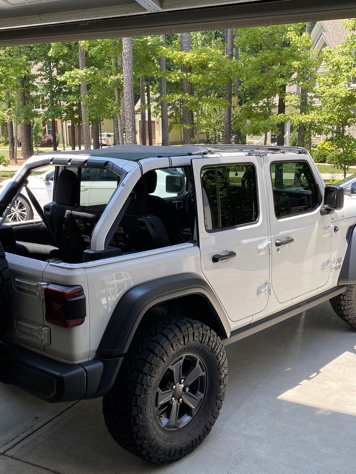 Jeep Wrangler JL Spiderwebshade modification 01049F0E-CF8E-42BA-8147-6CE4A3C793D2