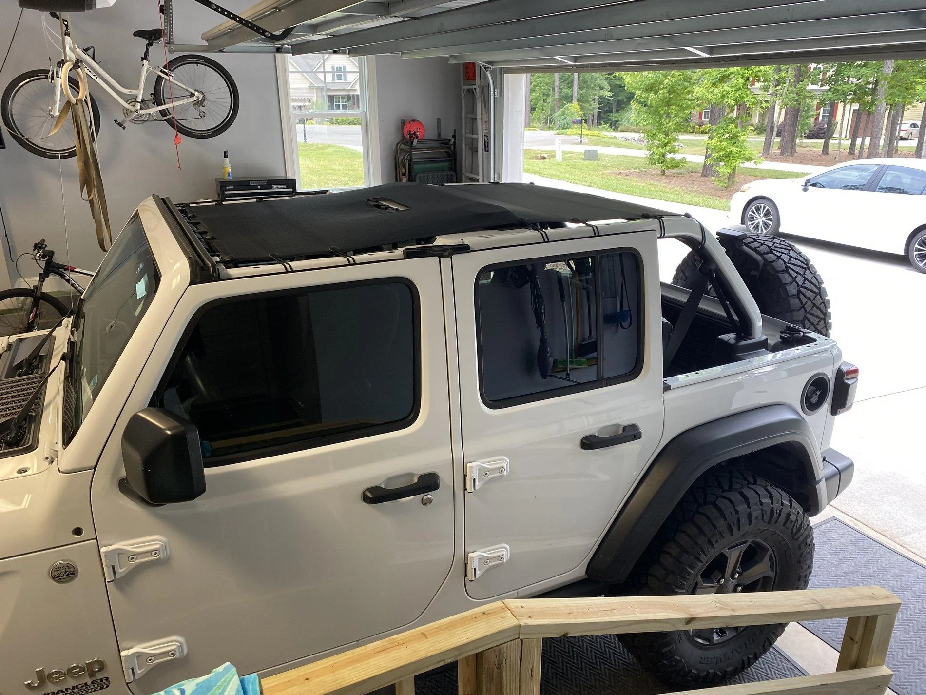 Jeep Wrangler JL Spiderwebshade modification 38B530E4-5001-4ECF-BE6B-3EFE1F5E16BF