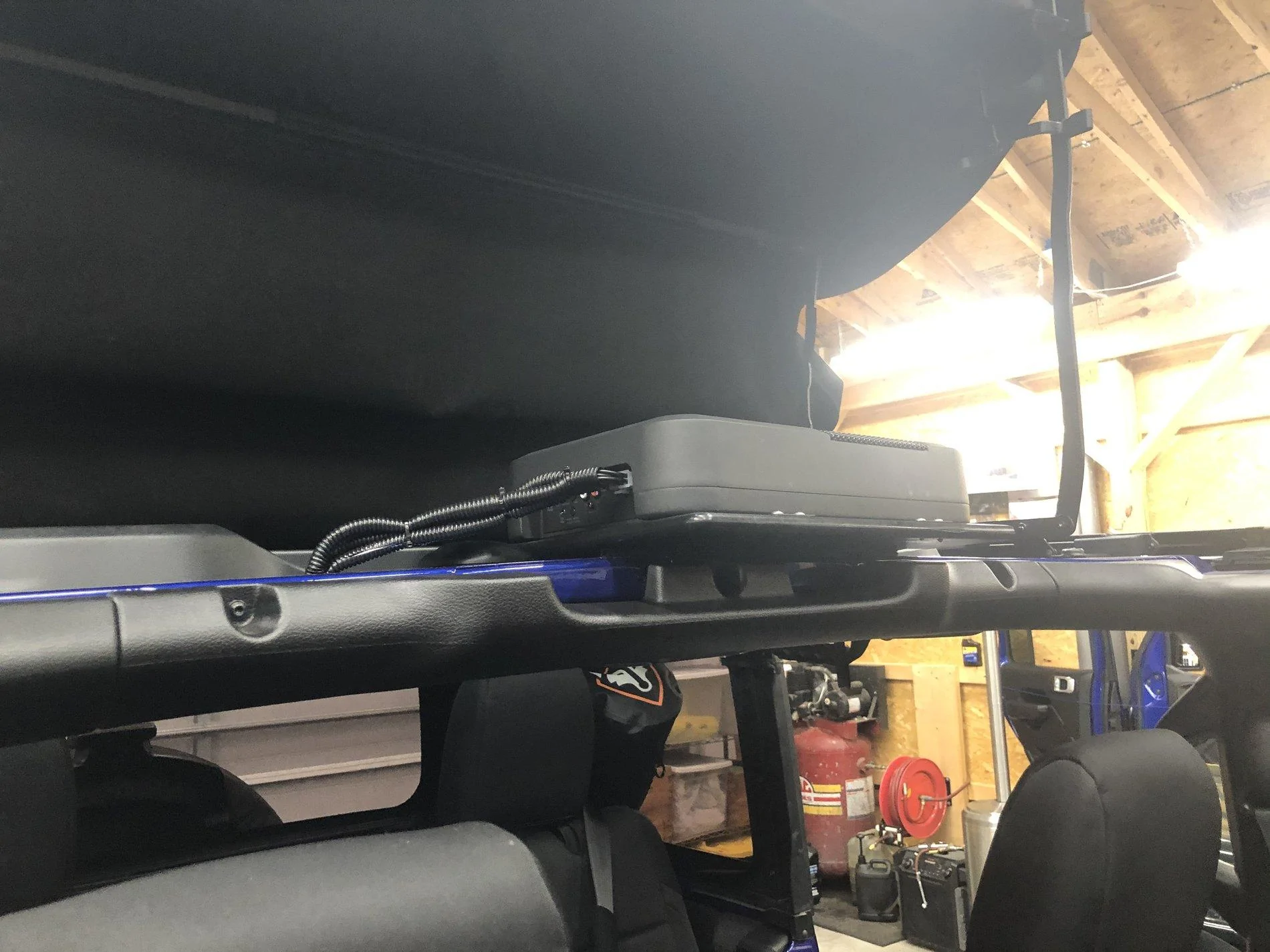 Jeep Wrangler JL Roll Bar Self-powered Alpine Sub Install (Soft top Only) 2CF8071C-D219-4CCA-8F5A-99BD234CE393