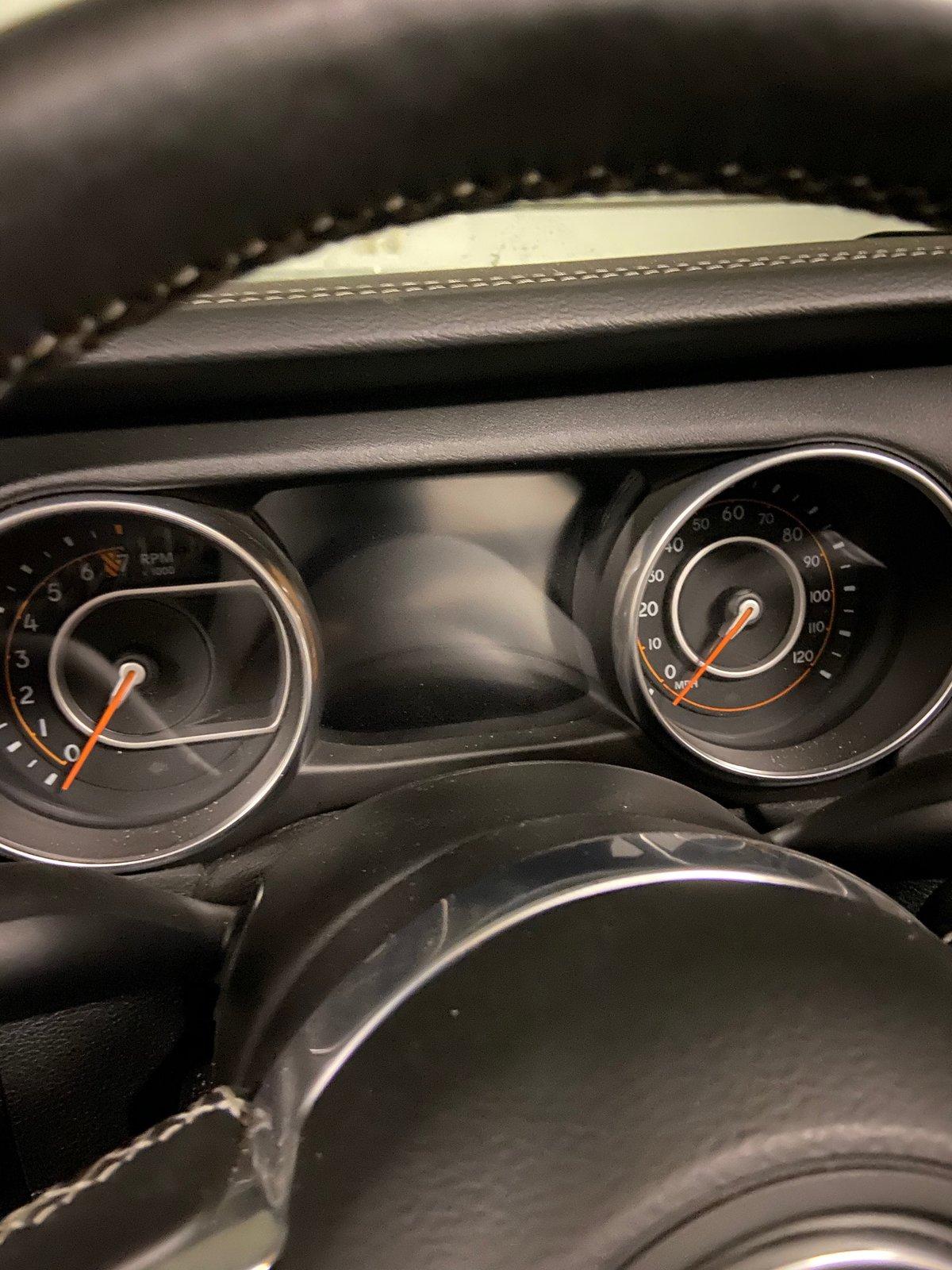 Jeep Wrangler JL Battery Keeps Dying | Ignition Issue IMG_7081