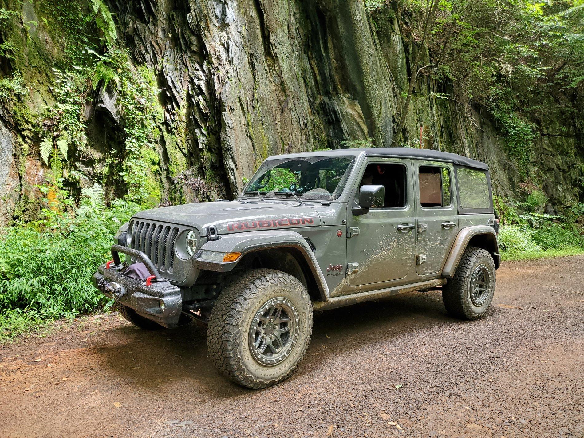 Jeep Wrangler JL AEV Borah wheels on JL 20200725_114612