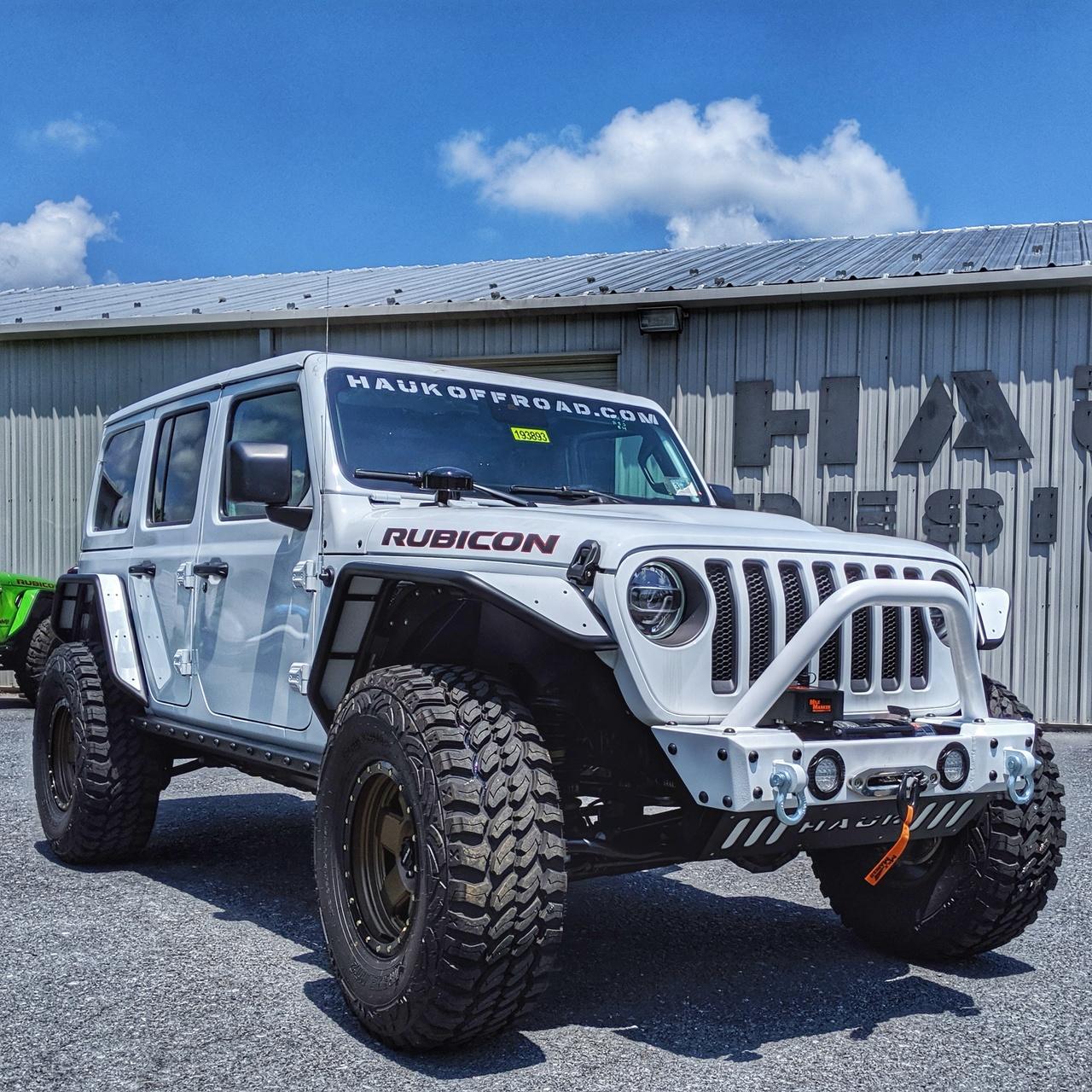Jeep Wrangler JL Hauk Bumper Color Feedback AllWhiteFront