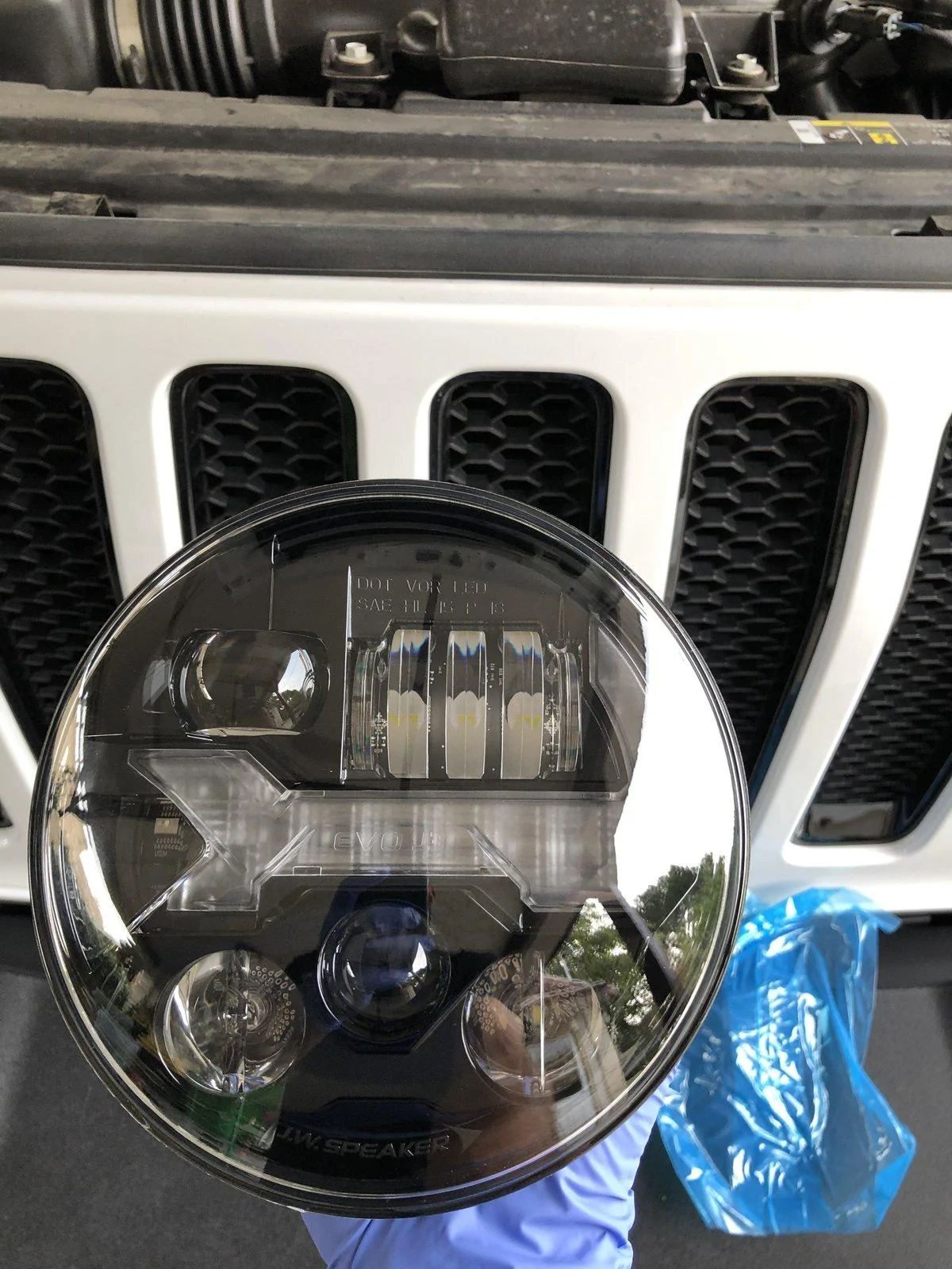 Jeep Wrangler JL JW Speaker Evo J3 Headlights Photo Dec 21, 3 43 36 PM