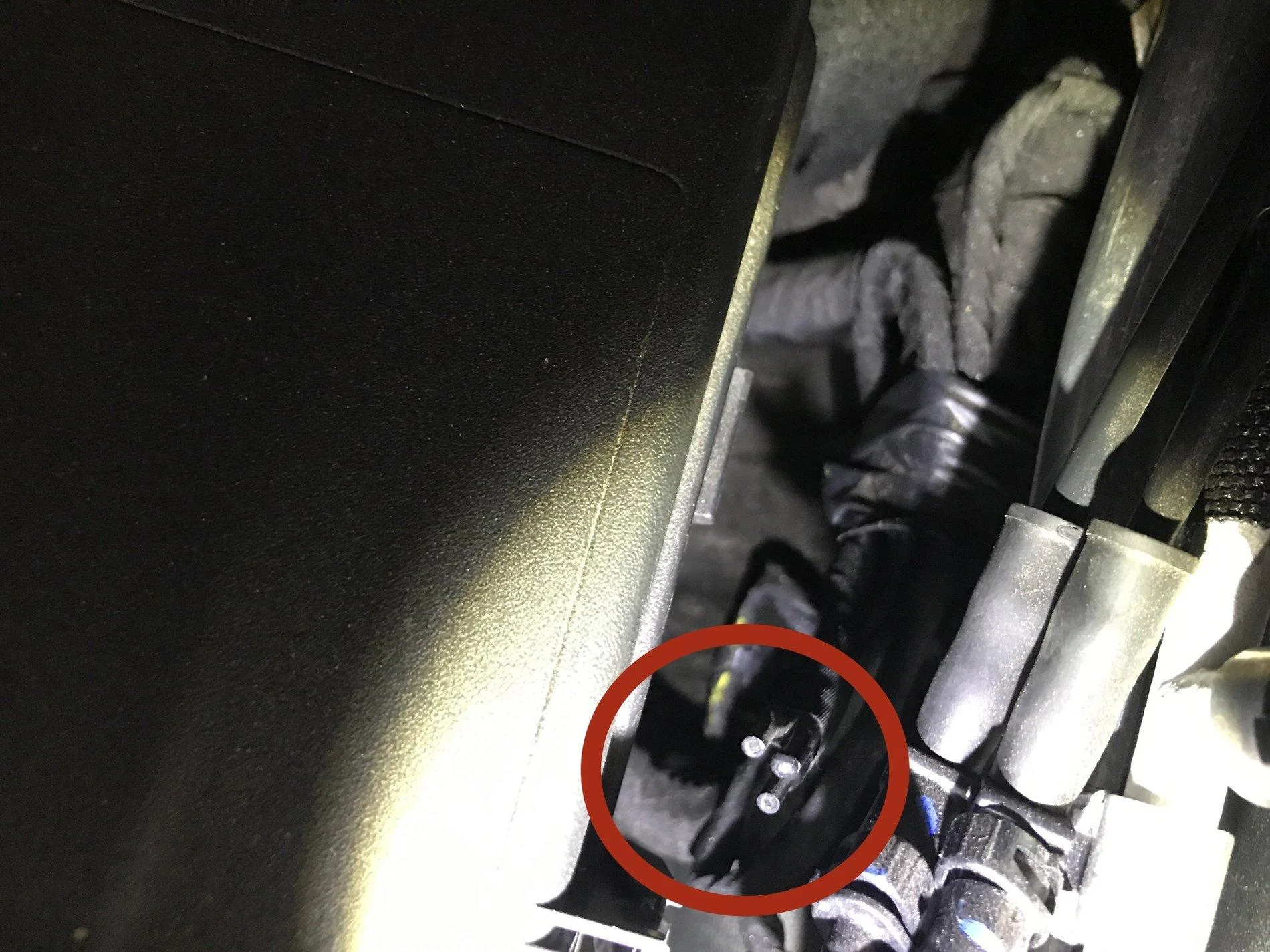 Jeep Wrangler JL AUX Switches: Cable COLOR CODE Wiring Identification 460714FF-4176-469B-9C04-1058A04B4072