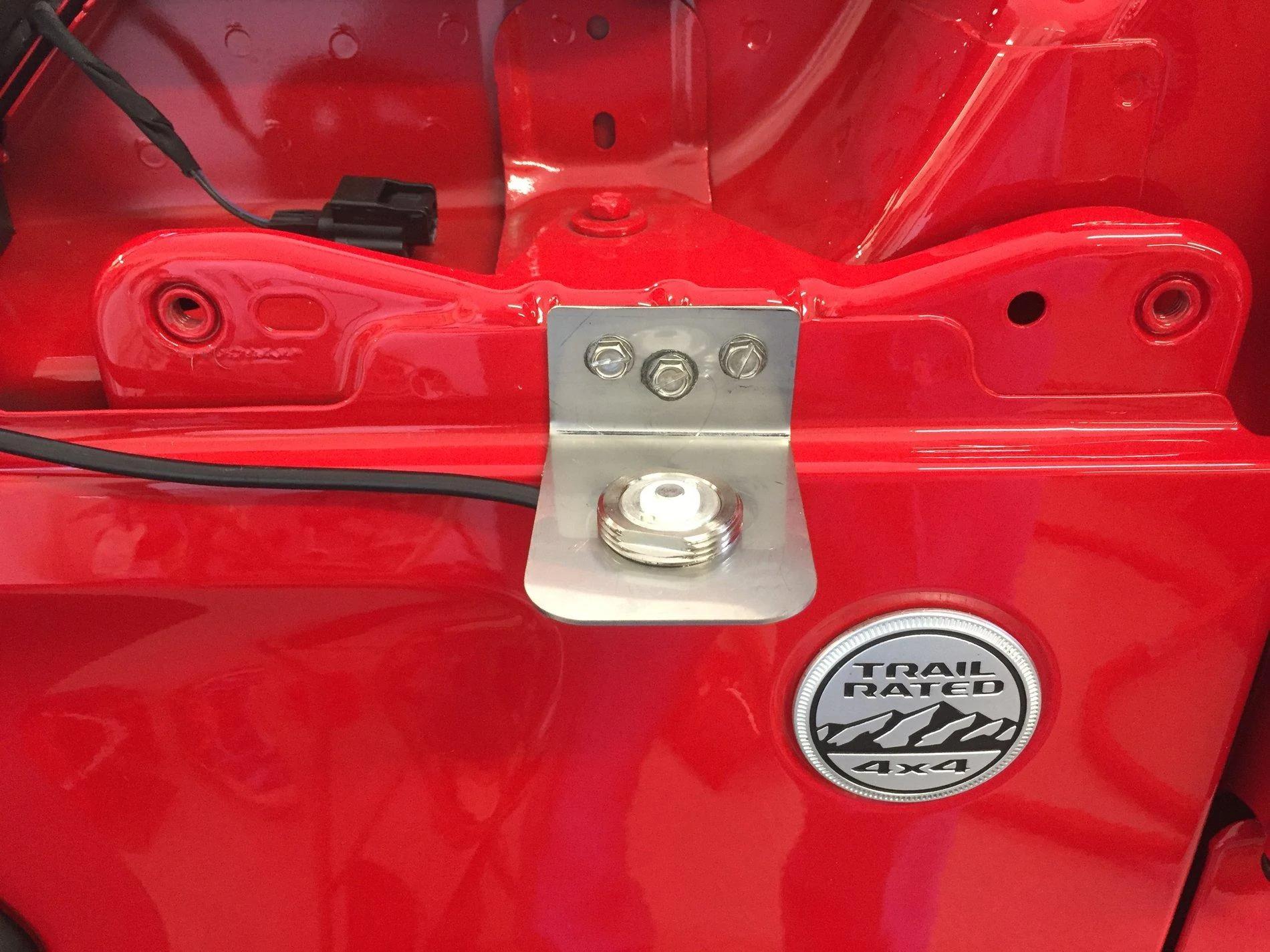 Jeep Wrangler JL Ham Radio Antenna Install F20FA8C5-5D93-4D9A-BA0E-F180CFC0E4ED