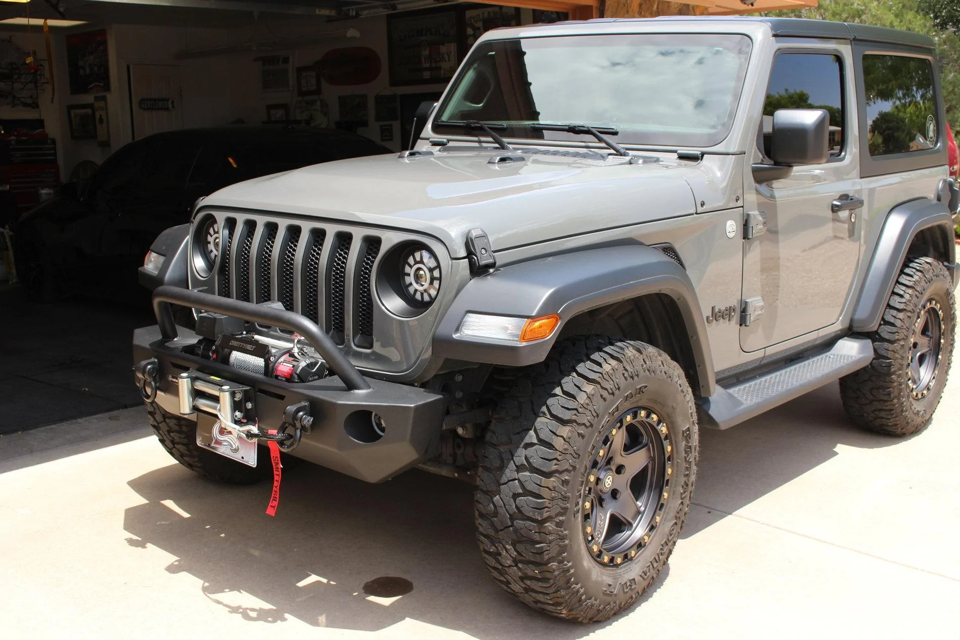 Jeep Wrangler JL Stubby Bumper. Let's see them. IMG_0347