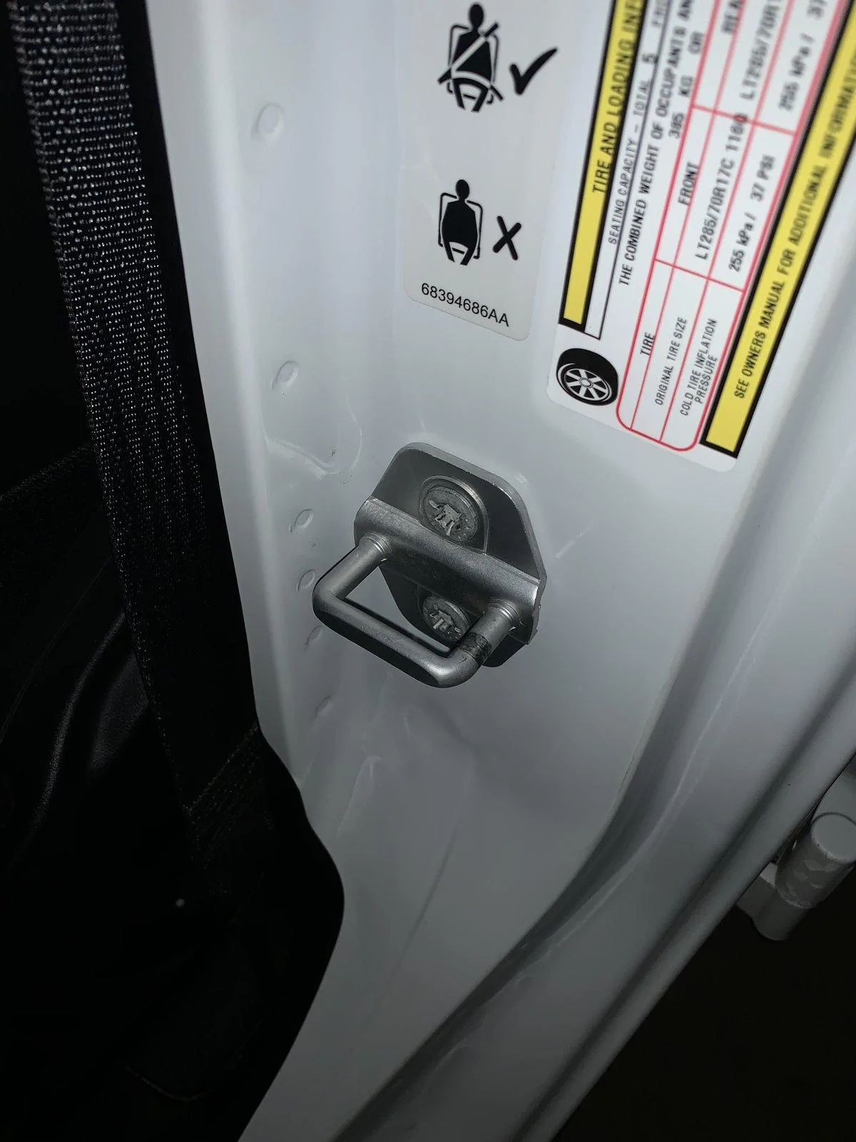 Jeep Wrangler JL Driver door squeaking like CRAZY need help 14F59576-F883-416E-A2F9-93774FC778F0