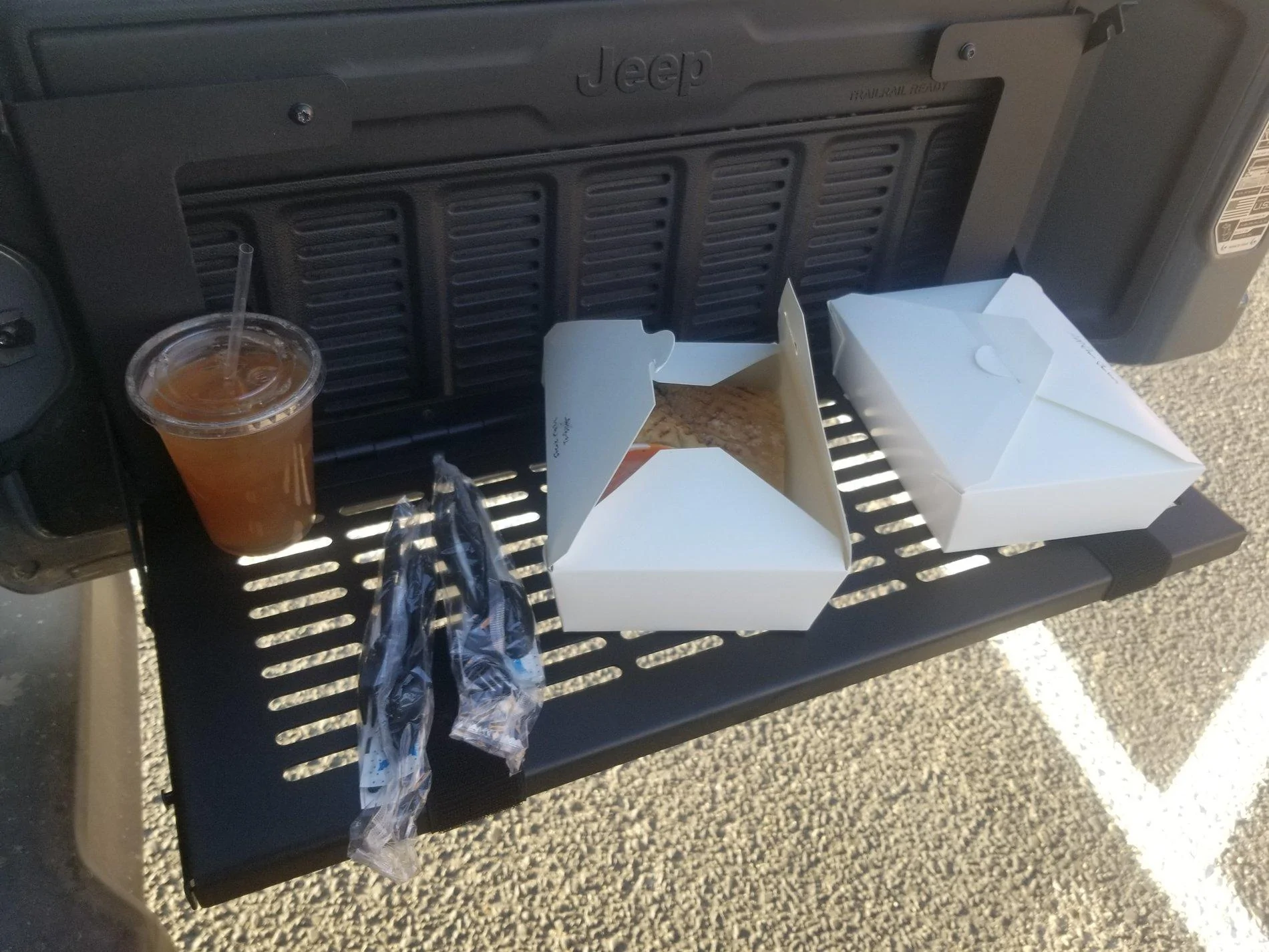 Jeep Wrangler JL DeeZee Tailgate Table - $100 20200801_190355