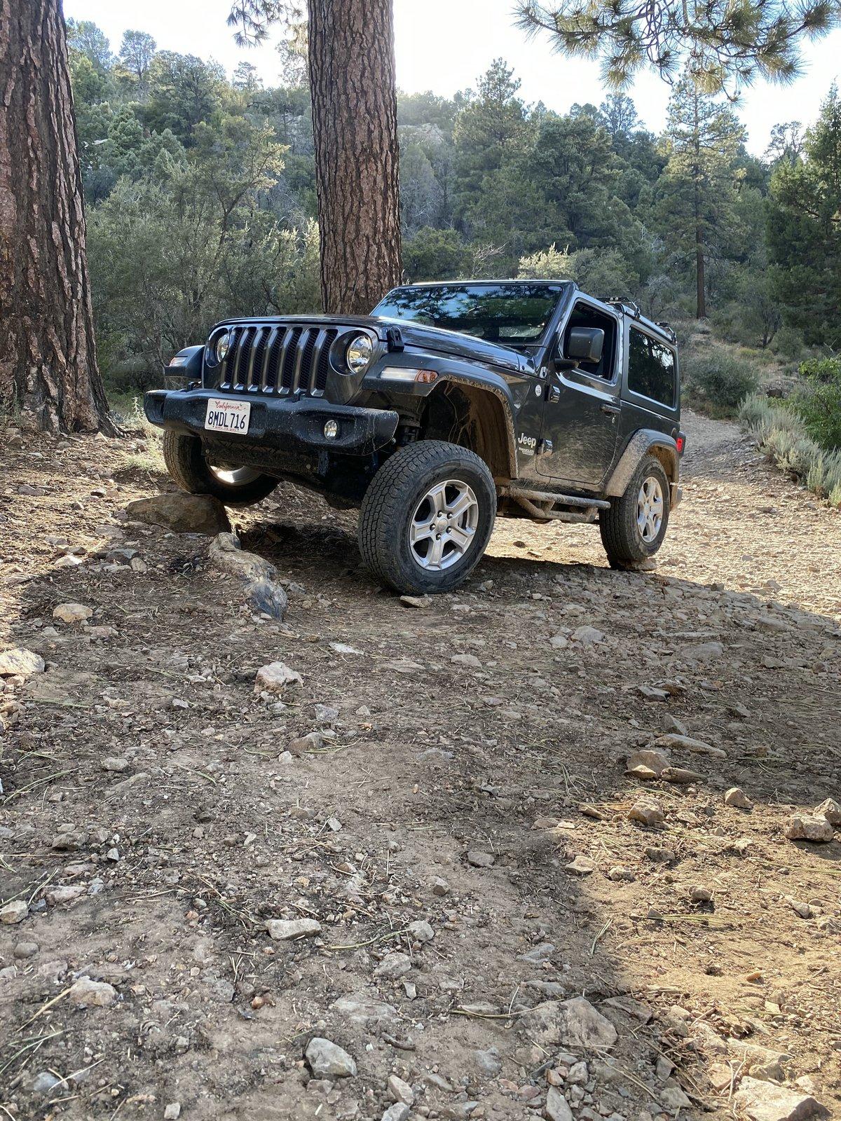 Jeep Wrangler JL Bronco vs Jeep Wrangler mega thread IMG-9270~2