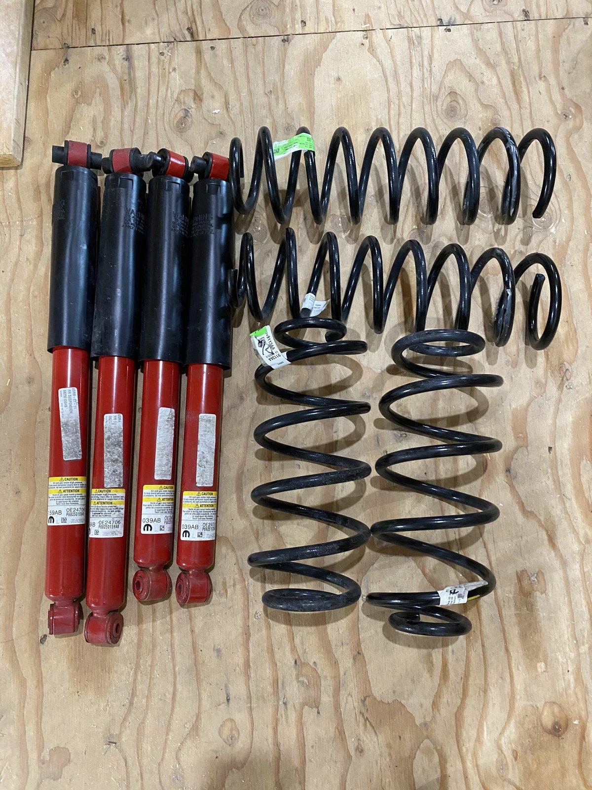 Jeep Wrangler JL Rubicon Shocks/springs IMG_1196