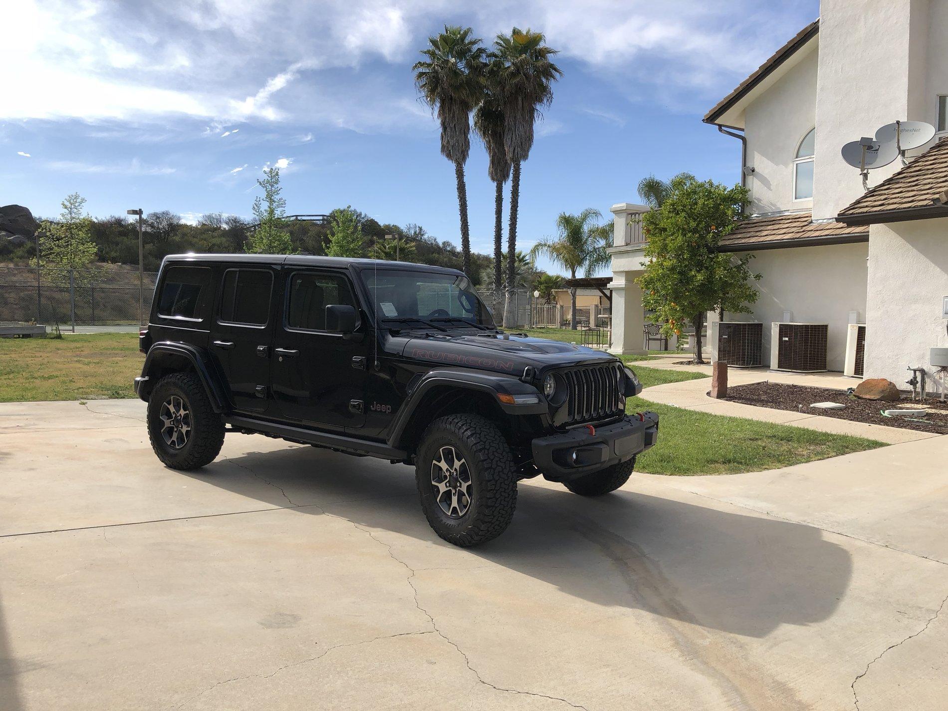 Jeep Wrangler JL Show off your Delivered JL Here! 86BE4A55-D6FE-4363-89C7-30064516C40E