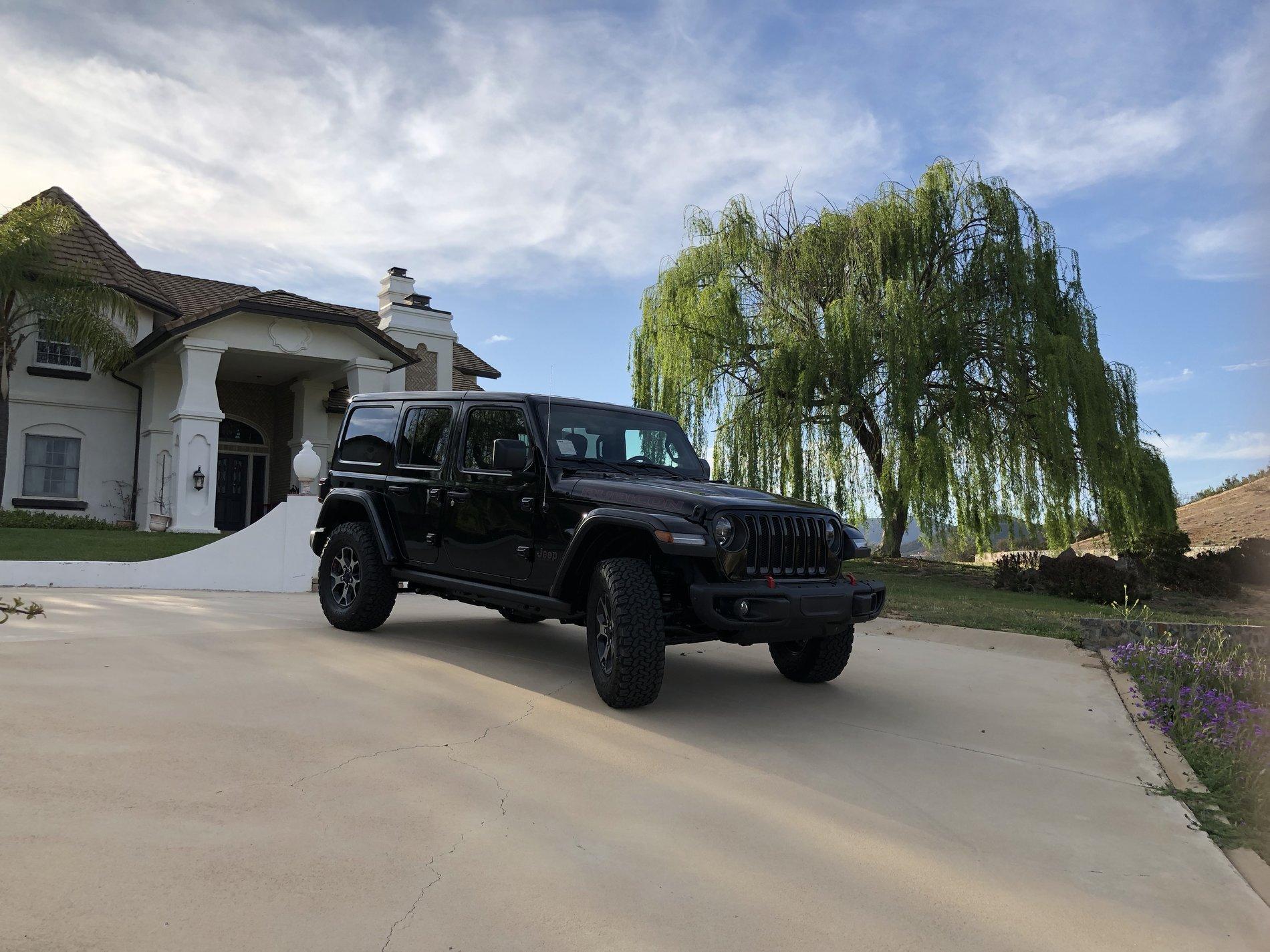 Jeep Wrangler JL Show off your Delivered JL Here! 750E5EDC-649B-4BDC-B046-2A5019D4DC6A
