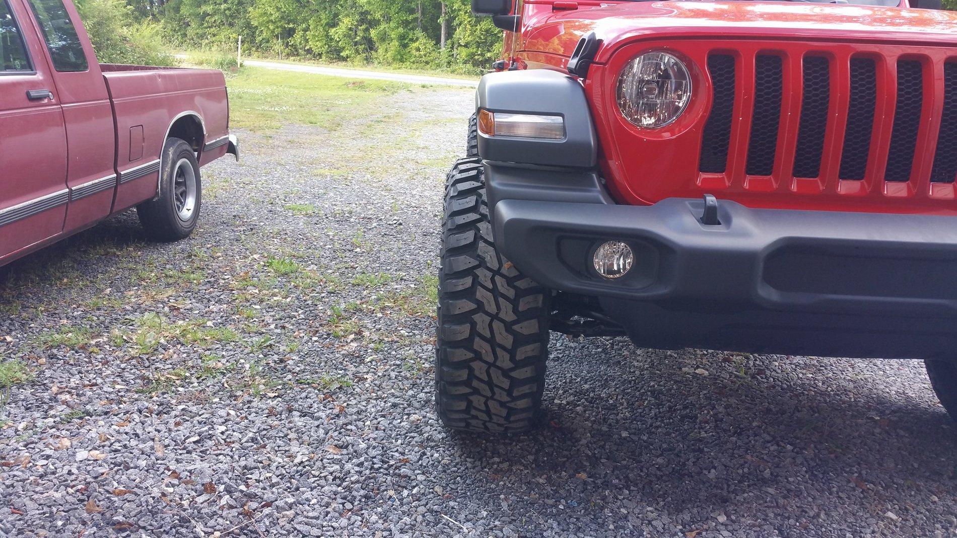 Jeep Wrangler JL The Non-Rubicon Jl & JLU Thread 31351370_10204240949860691_5850146589917577216_o