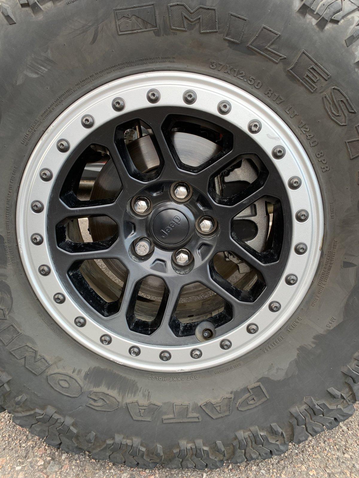 Jeep Wrangler JL Mopar Simulated Beadlock Wheels C8FF4CEE-7CA3-42E8-87B3-64540C5484AD
