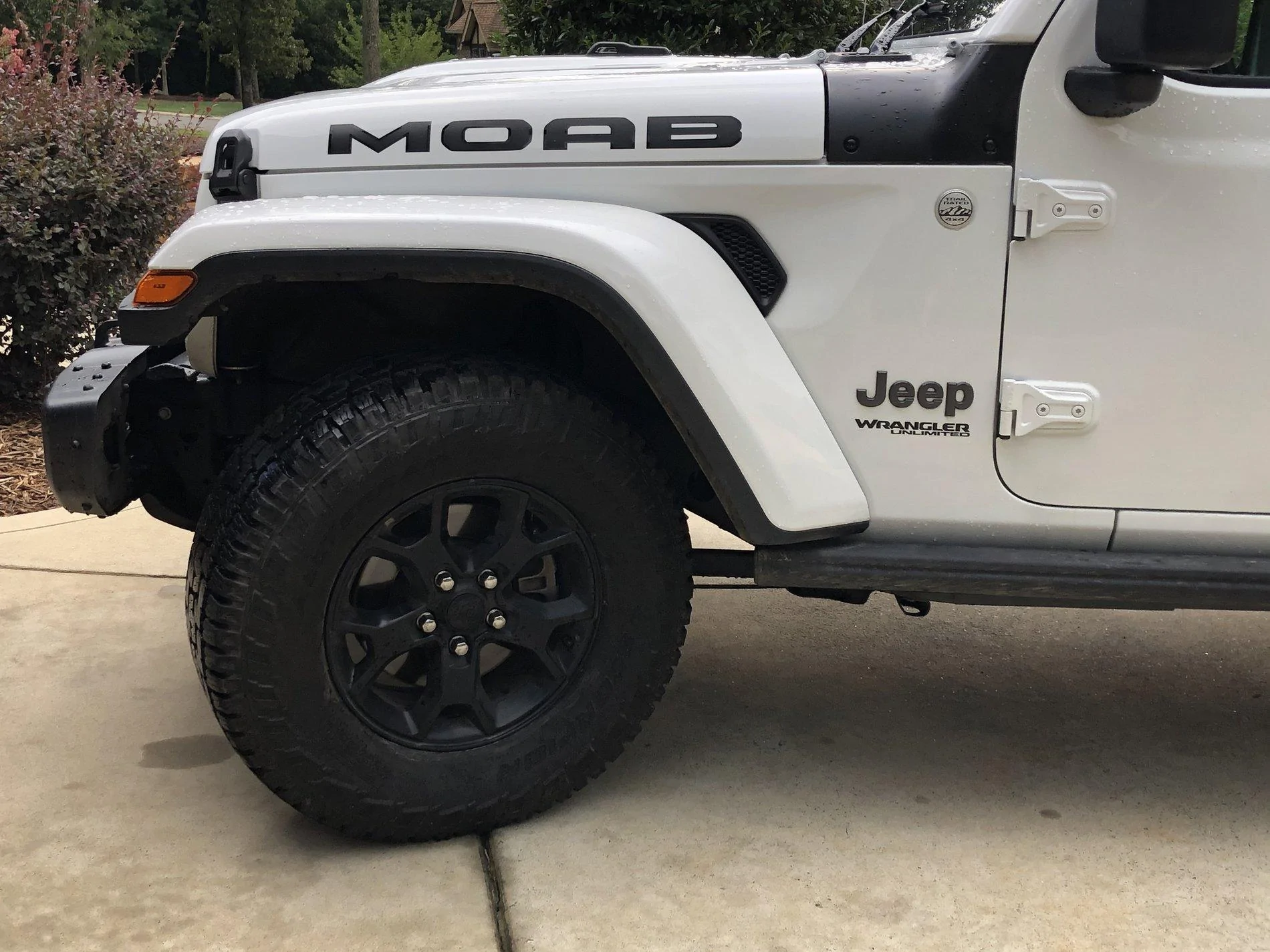 Jeep Wrangler JL MOAB tire upgrade? IMG_4499