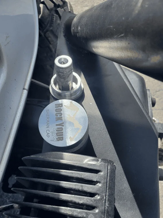 Jeep Wrangler JL Under-hood mount for single ARB compressor? 1598528942046