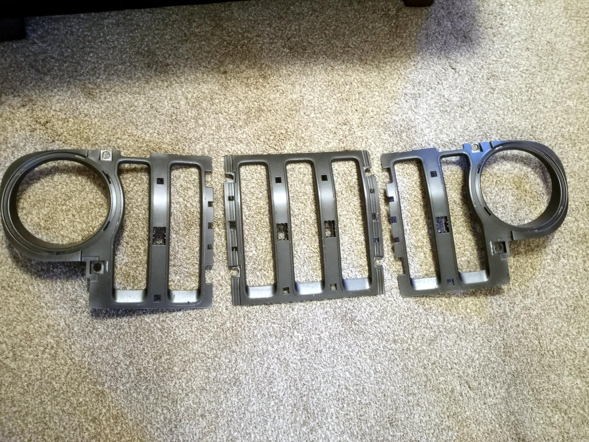 Jeep Wrangler JL Sahara grille inserts/surrounds 20200828_193540