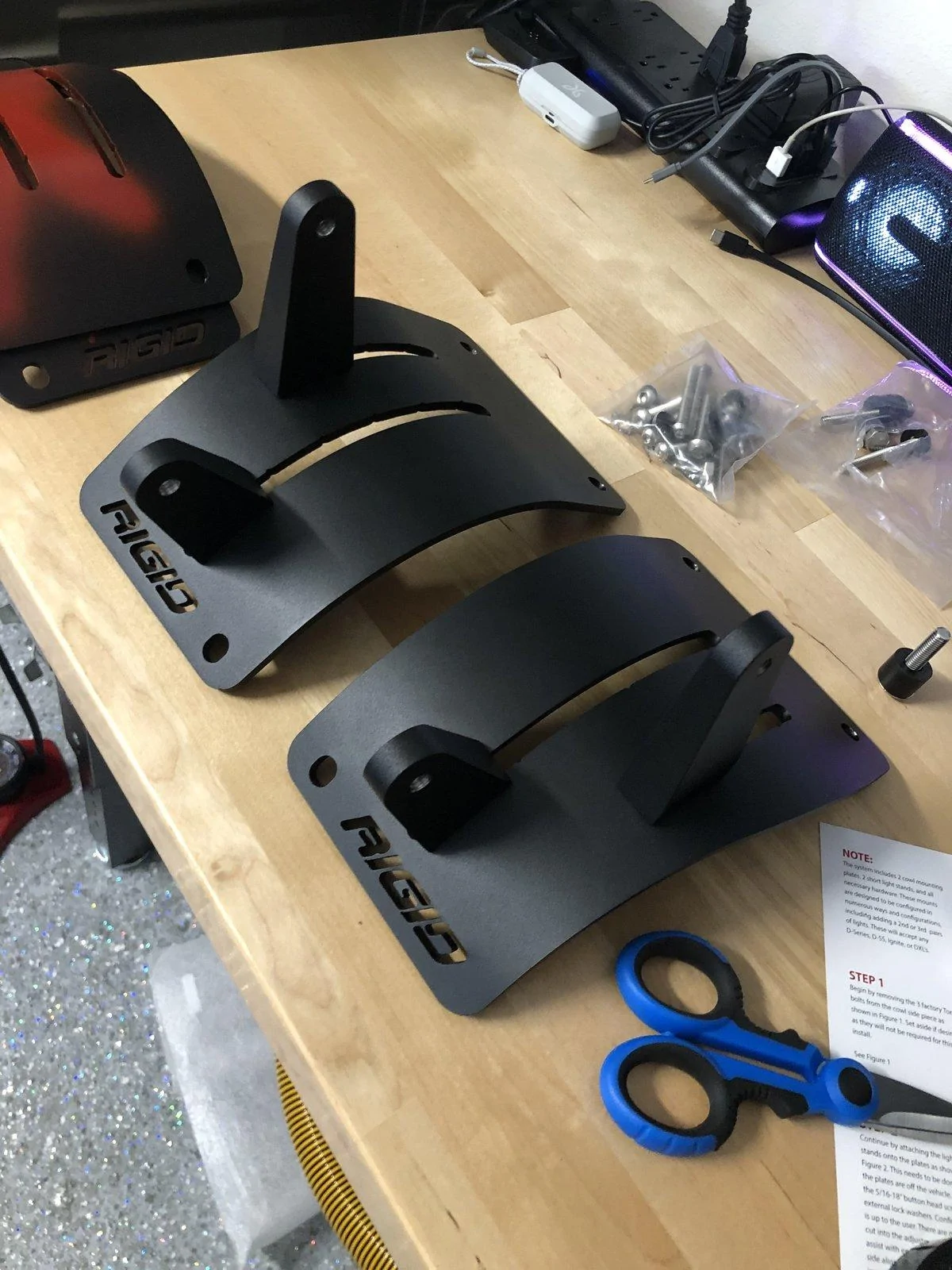 Jeep Wrangler JL Rigid Cowl Mount - DSS Pro Review Stand Offs