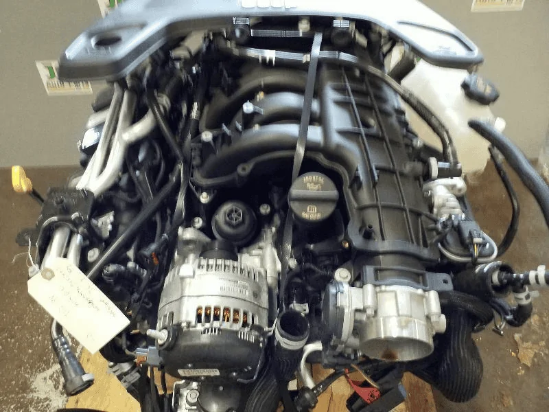 Jeep Wrangler JL Removed the engine cover. 1598911073809