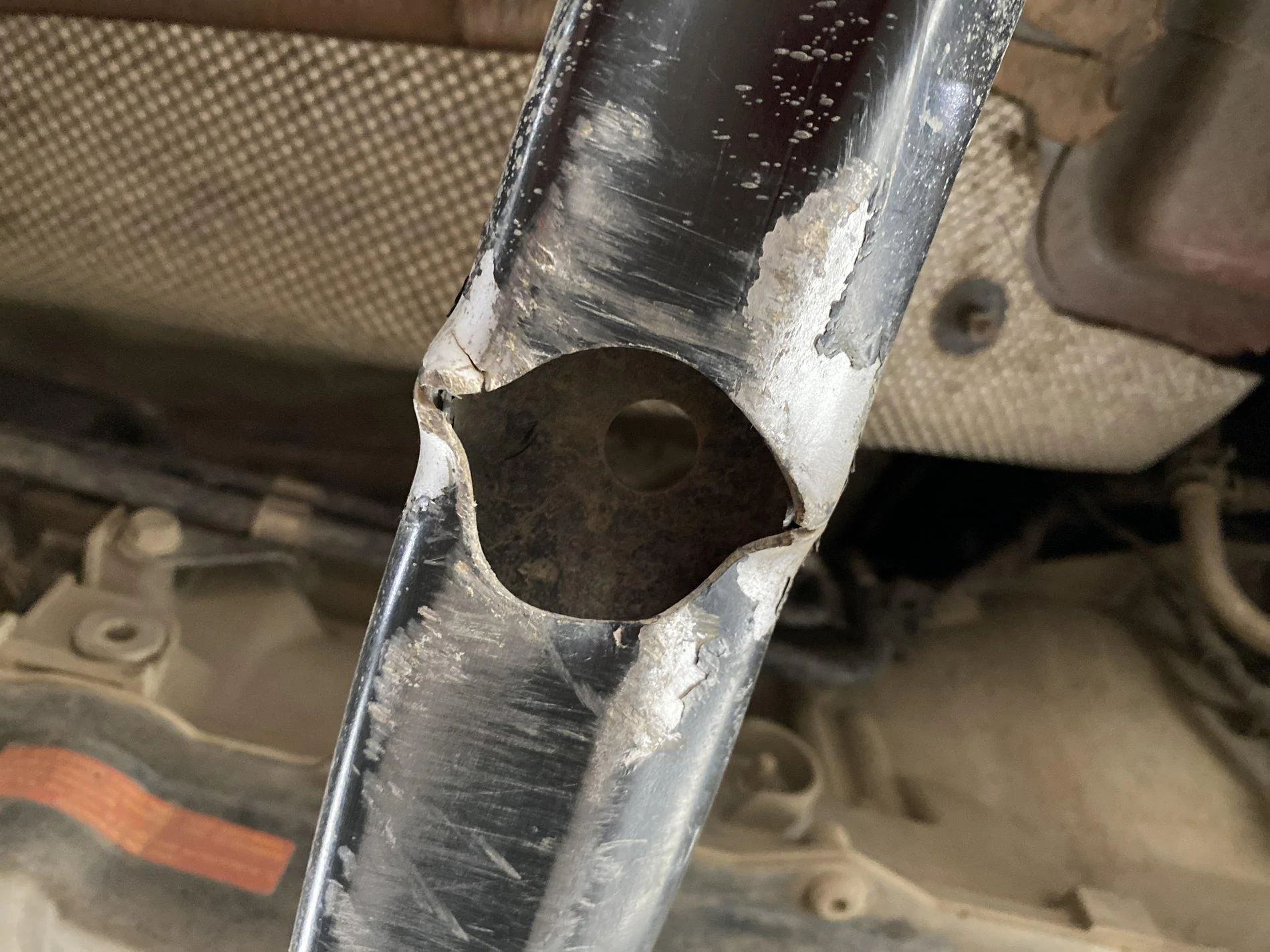 Jeep Wrangler JL Crossmember crack 6230D13F-15F8-4545-B735-F89D724428B7