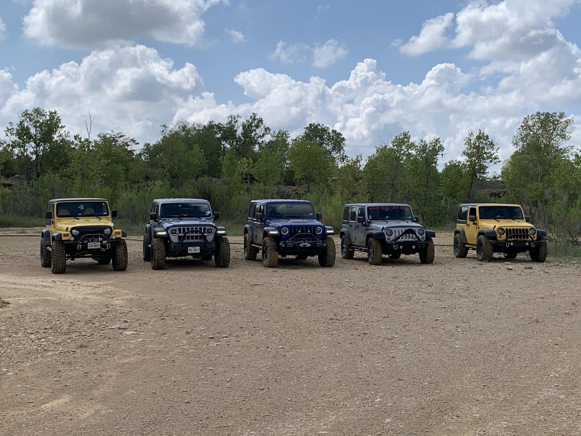 Jeep Wrangler JL I need a second rig to go with me. CC053E37-A8B6-4AF4-8436-8FF45D60525D