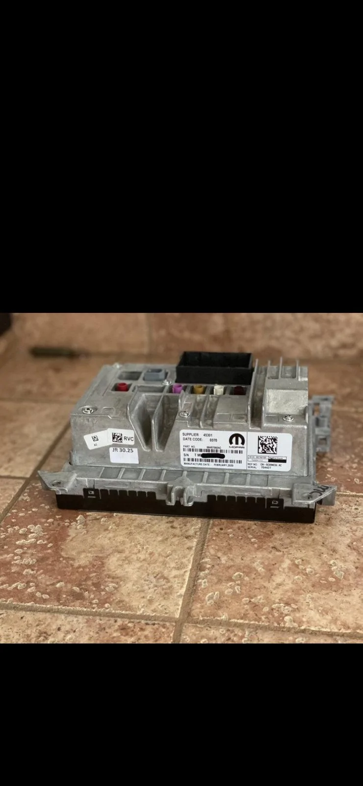 Jeep Wrangler JL Uconnect 8.4 with NAV and Climate control 46F5F5A7-1844-42F9-BAFE-A49336090CC2