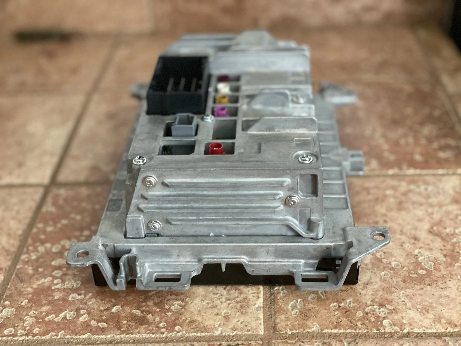 Jeep Wrangler JL Uconnect 8.4 with NAV and Climate control C4563532-0F84-4D59-9969-C8BDE66F0DE6
