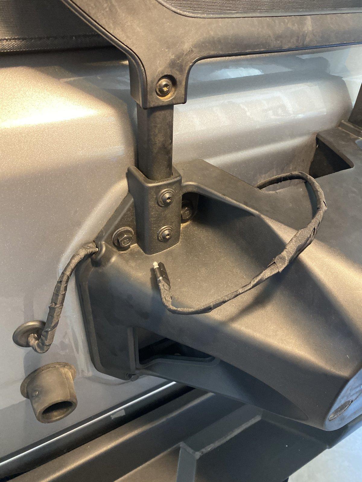 Jeep Wrangler JL Rear license plate relocation options...? 66361730-34D9-4087-BE59-B64787923335