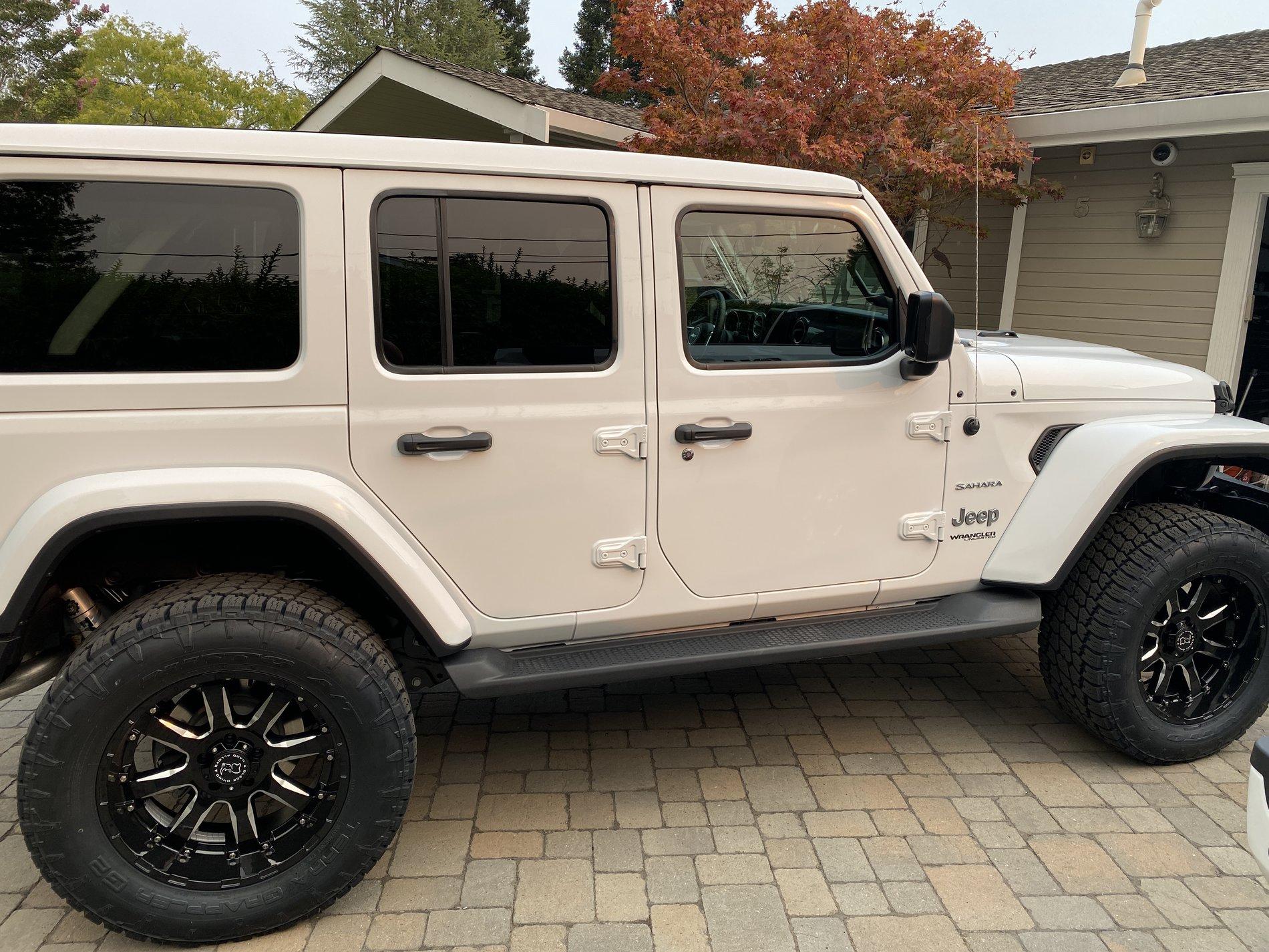 Jeep Wrangler JL 2021 Sahara today DB143385-9487-4290-ABE9-98B4EB2BFB10