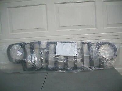 Jeep Wrangler JL Grill outline replacement (Silver to Black) A4C5F604-45D8-416A-B1C9-FFFD01D8F5E2