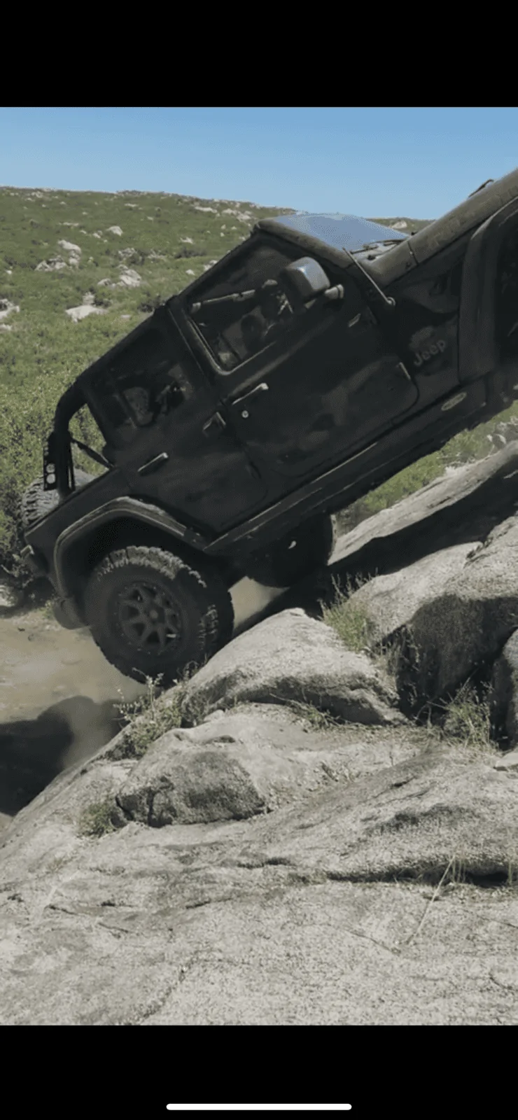 Jeep Wrangler JL Rock slide Engineering fail 077CEEF5-D766-472E-A398-CDE5C5FFCC57