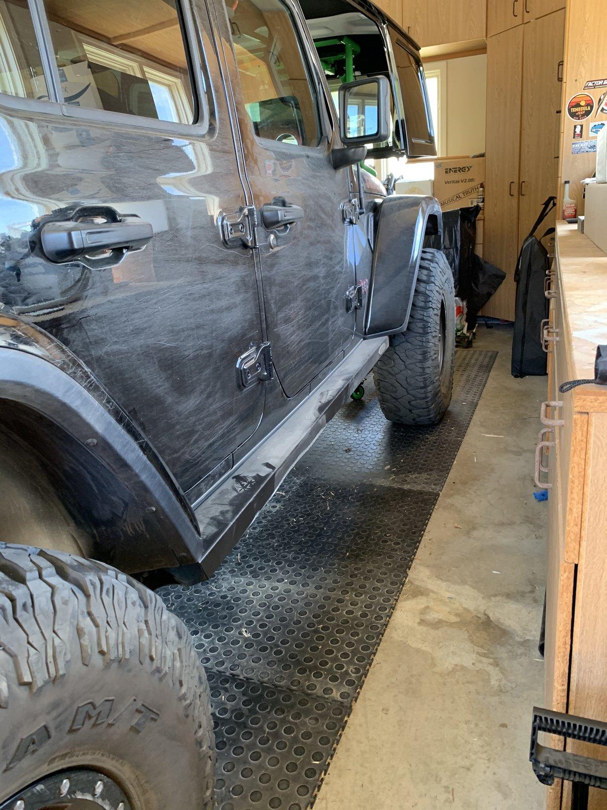 Jeep Wrangler JL Rock slide Engineering fail 4B804639-D924-450C-9B7E-4688EB6F2994