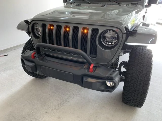 Jeep Wrangler JL Pic Request: Pre Runner Grill Lights D892F4D1-950F-4701-8F94-AC764986C0D5