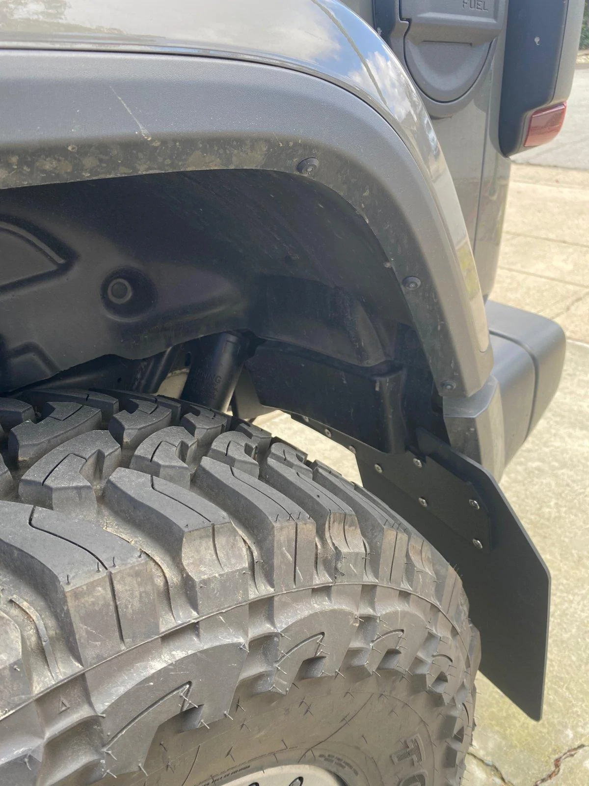 Jeep Wrangler JL Mudflaps and Rubicon Flares? 424F57EE-114C-4726-81FC-31FE4DE71312
